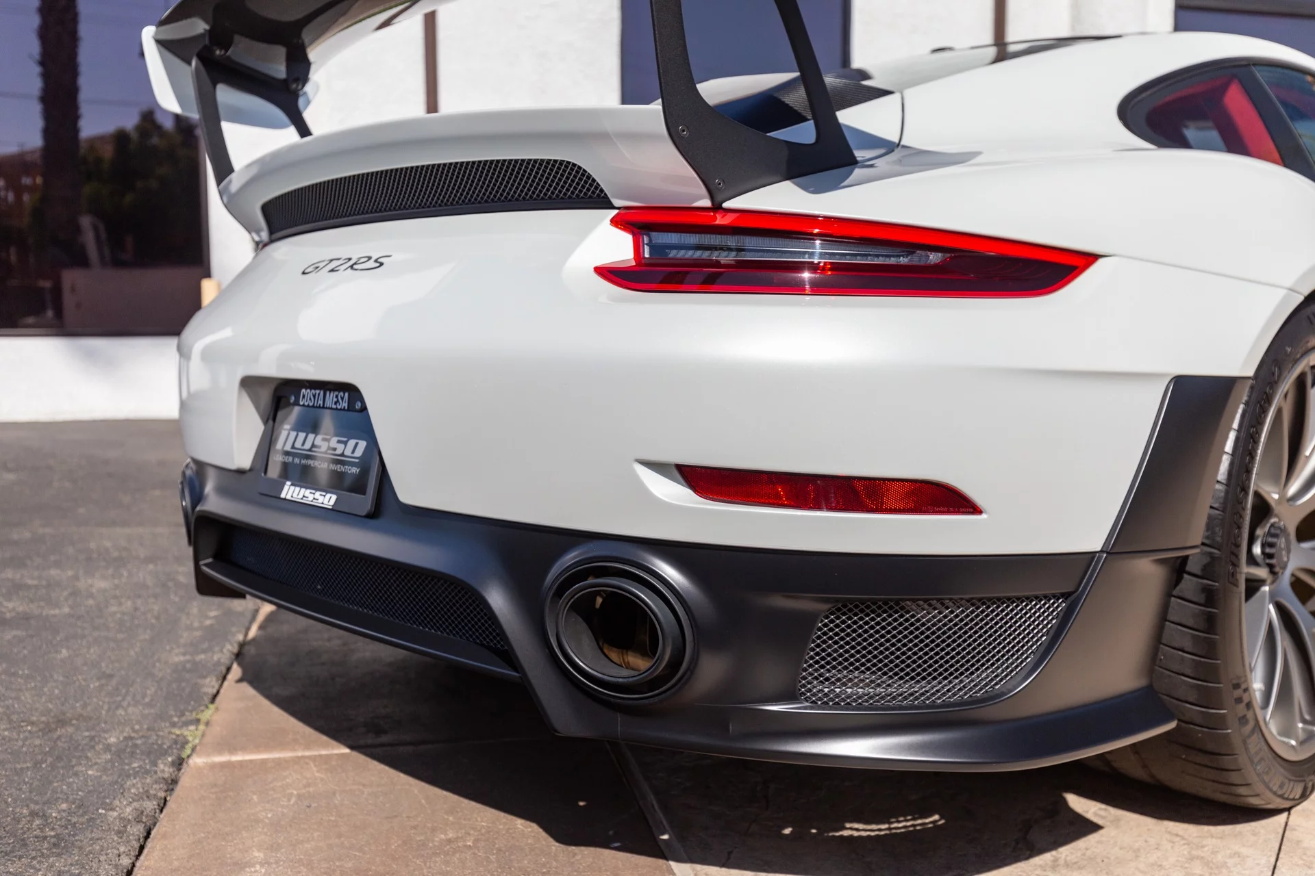 Oryx White Porsche 911 GT2 RS