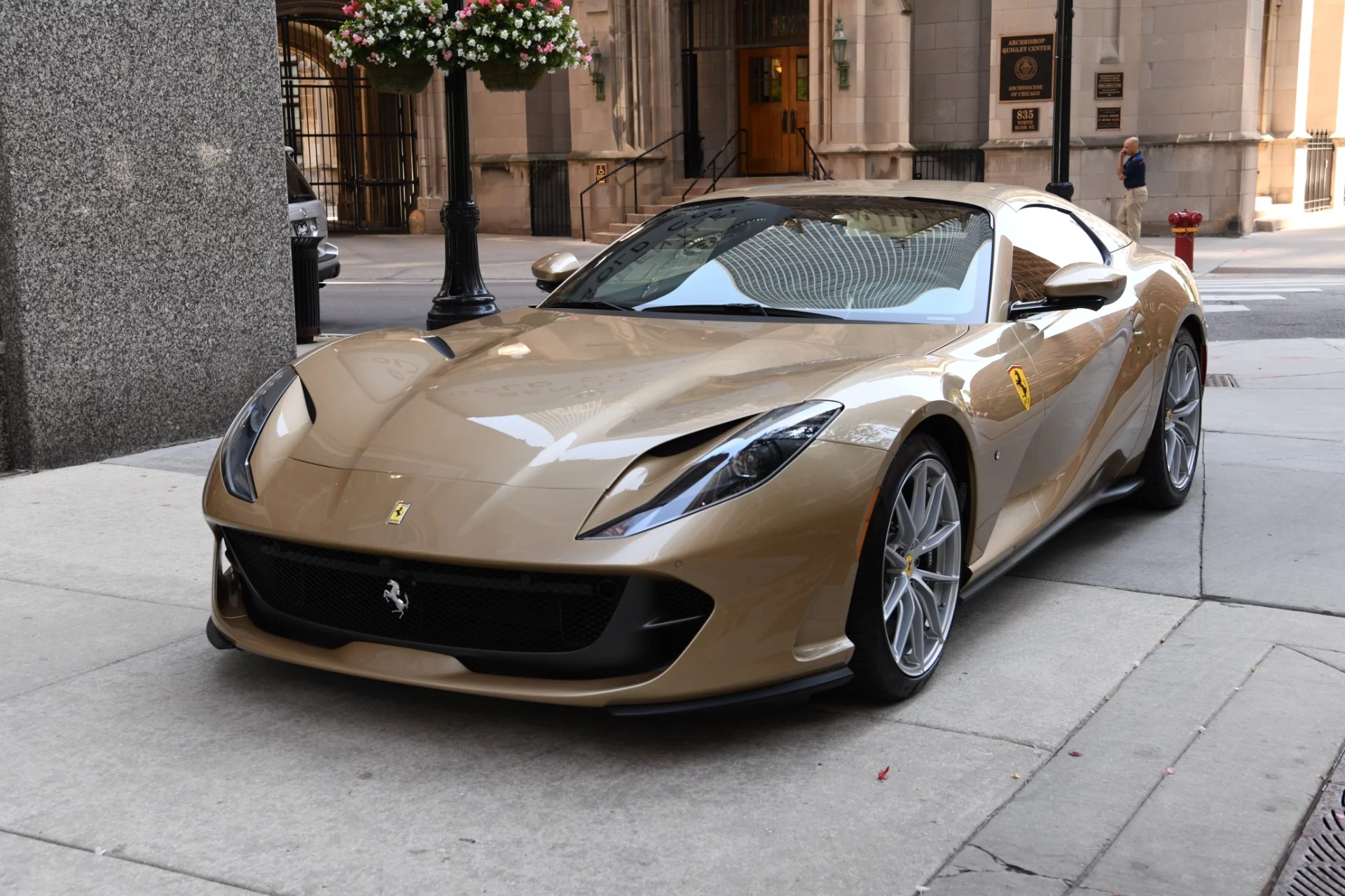 Oro Chiaro Ferrari 812