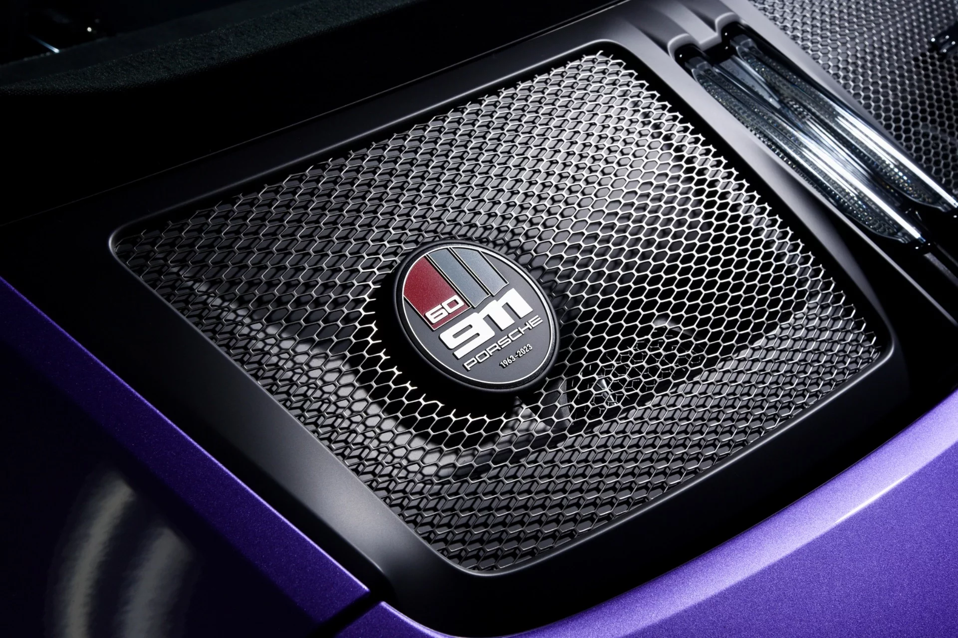 Viola Purple Metallic Porsche 911 S/T