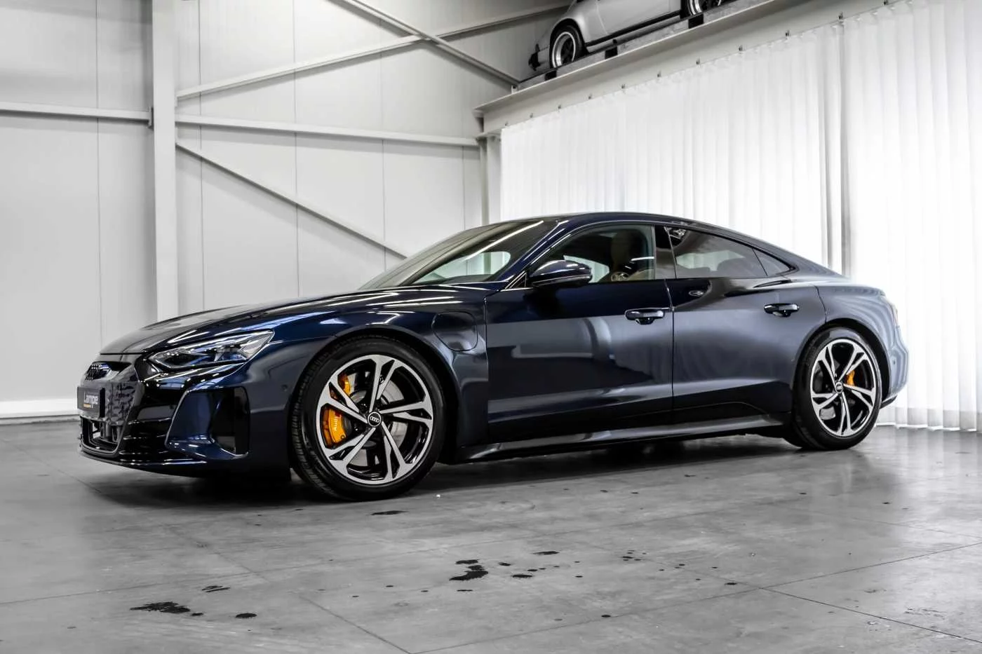 Night Blue Audi e-tron GT