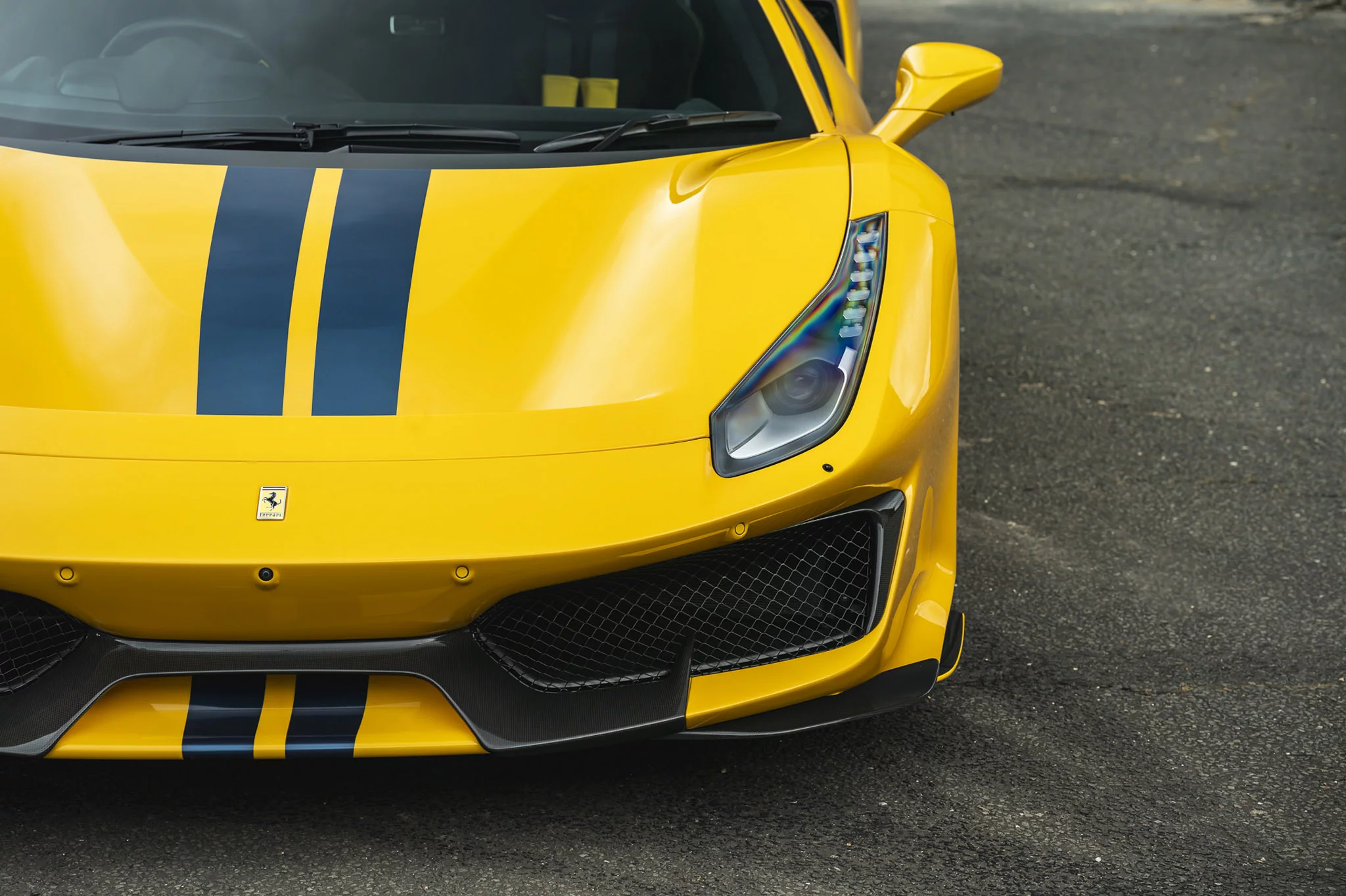 Ardilla Amarillo Ferrari 488