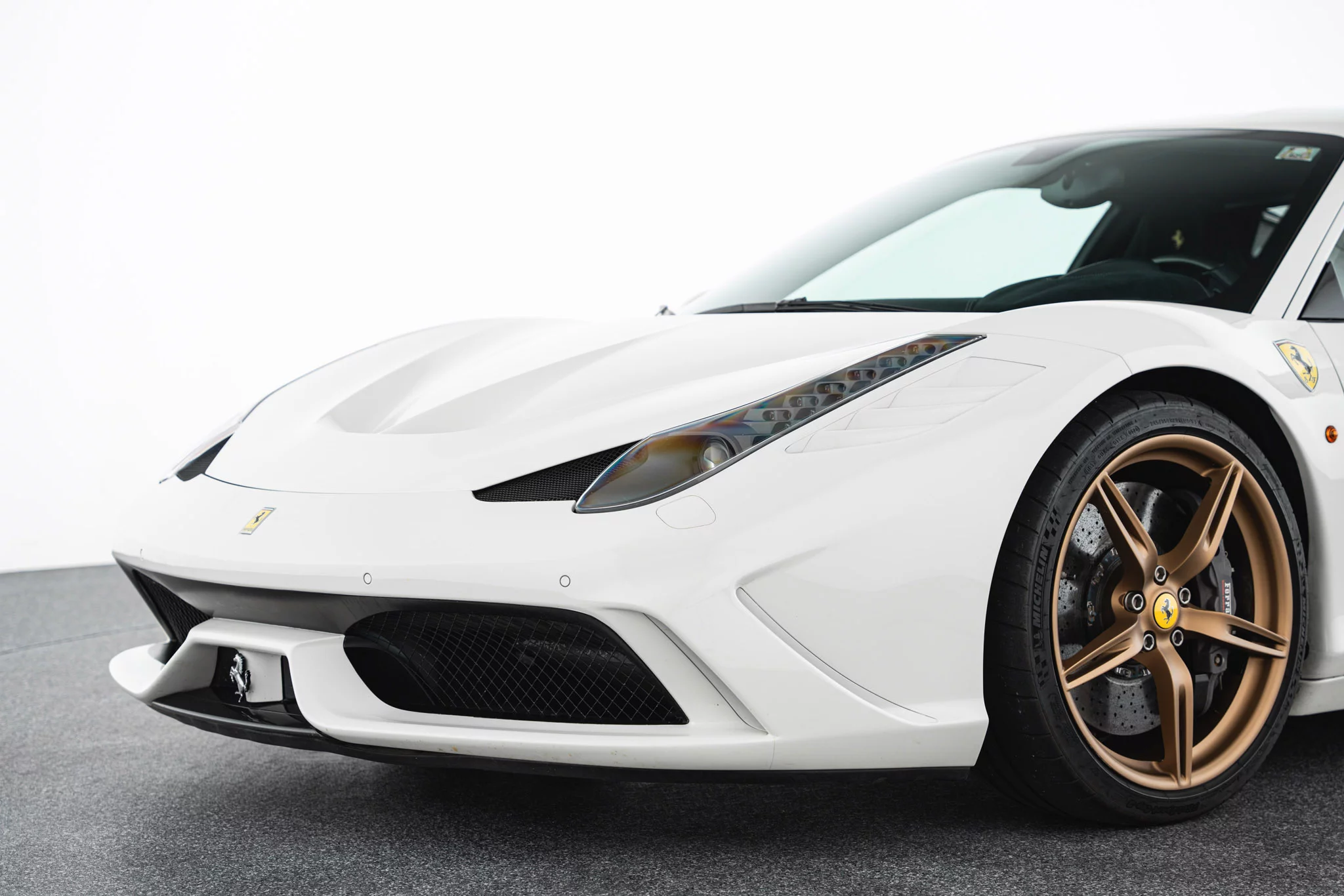 Bianco Avus Ferrari 458