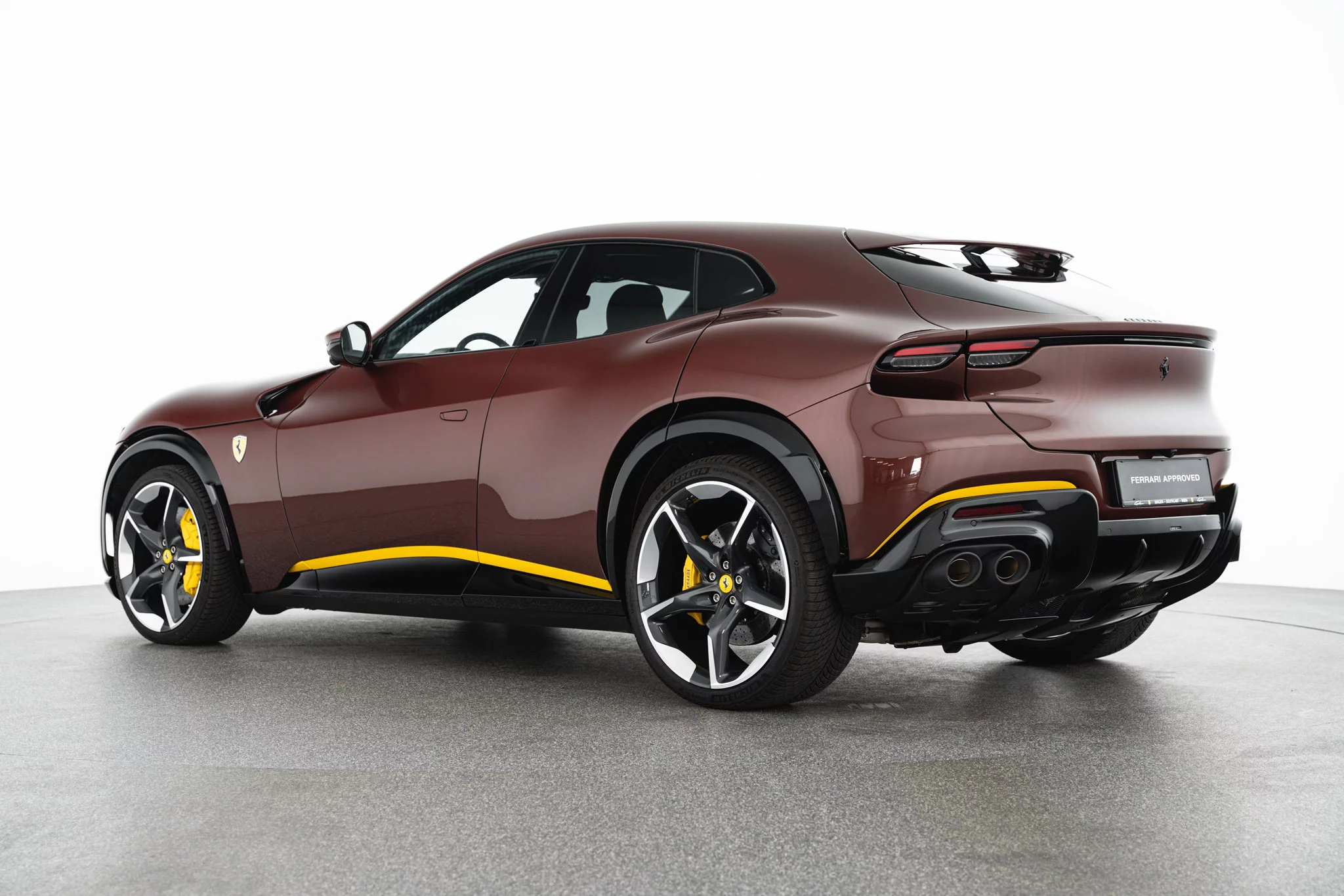 Prugna Ferrari Purosangue