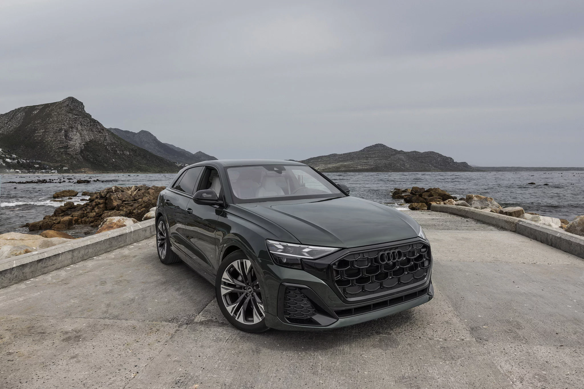Goodwood Green Audi Q8