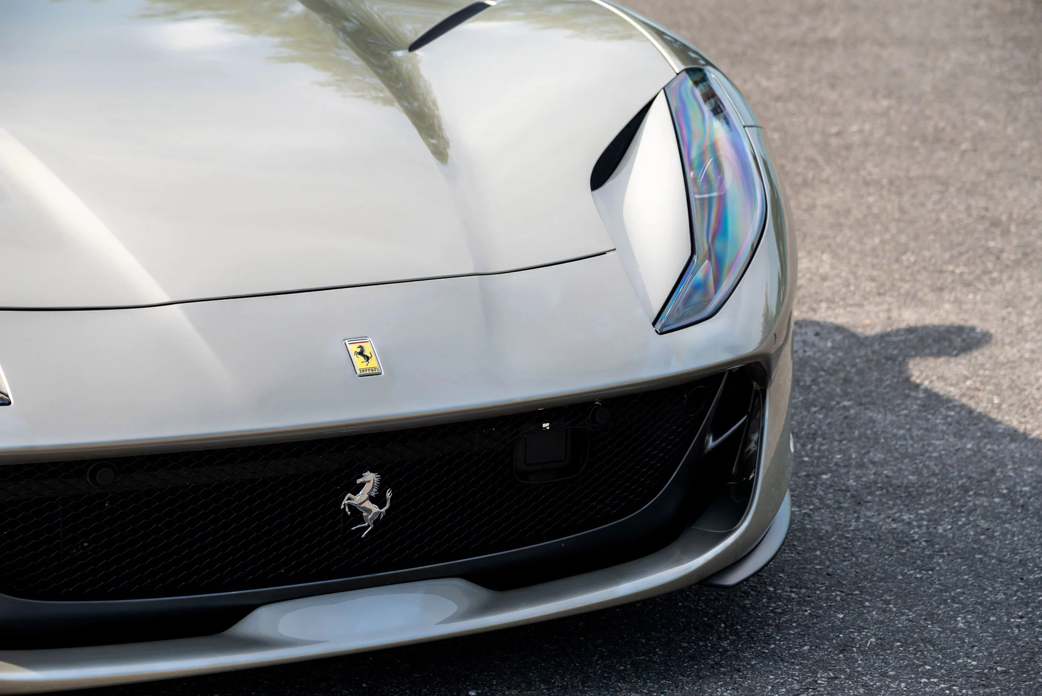 Nuovo Grigio Ingrid Ferrari 812