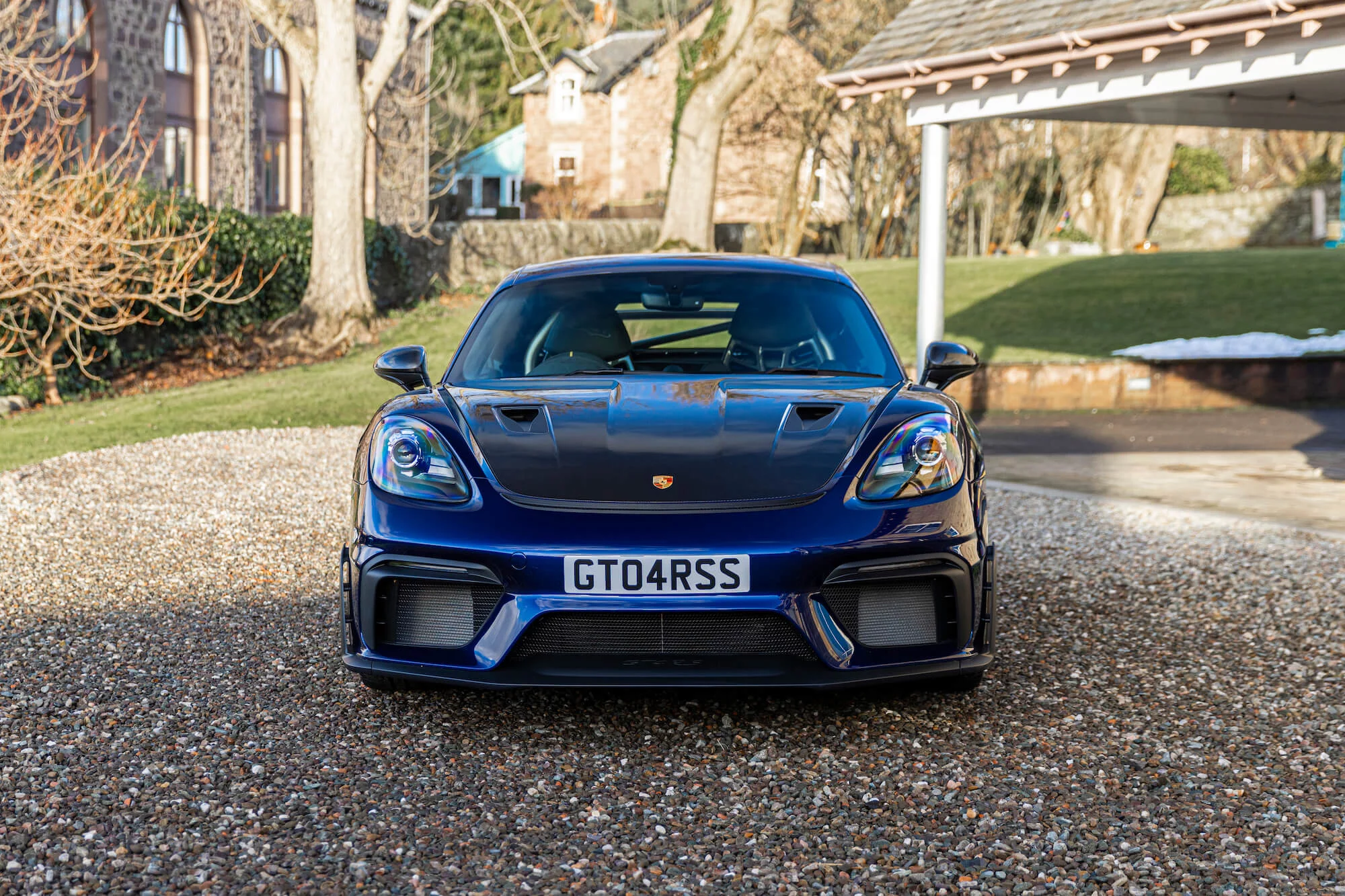 Gentian Blue Metallic Porsche 718 Cayman GT4 RS