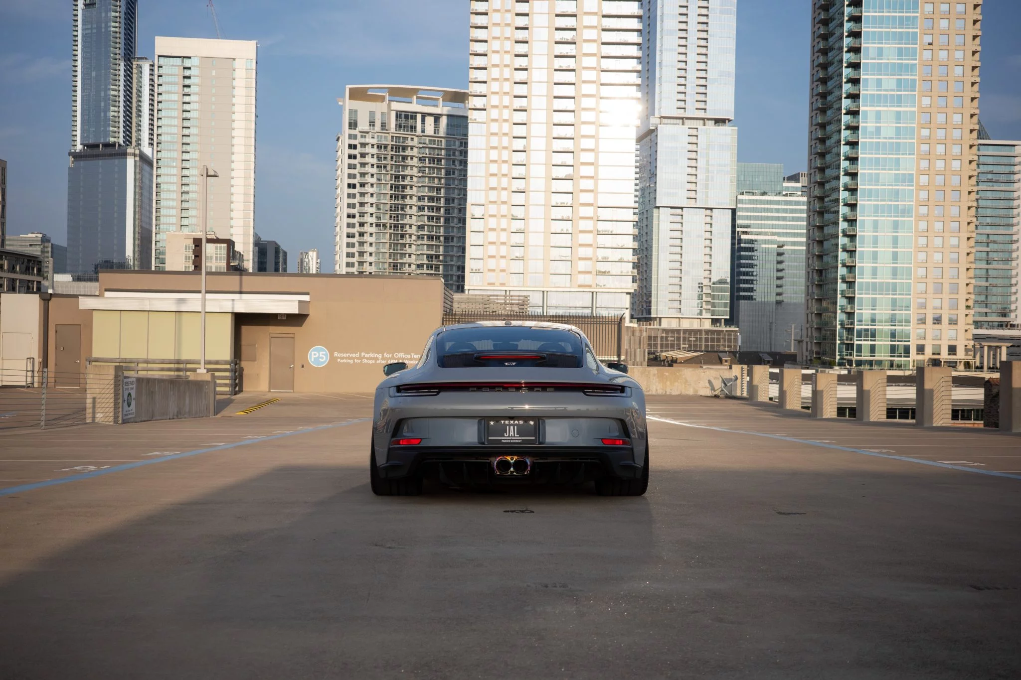 Arctic Grey Porsche 911 GT3