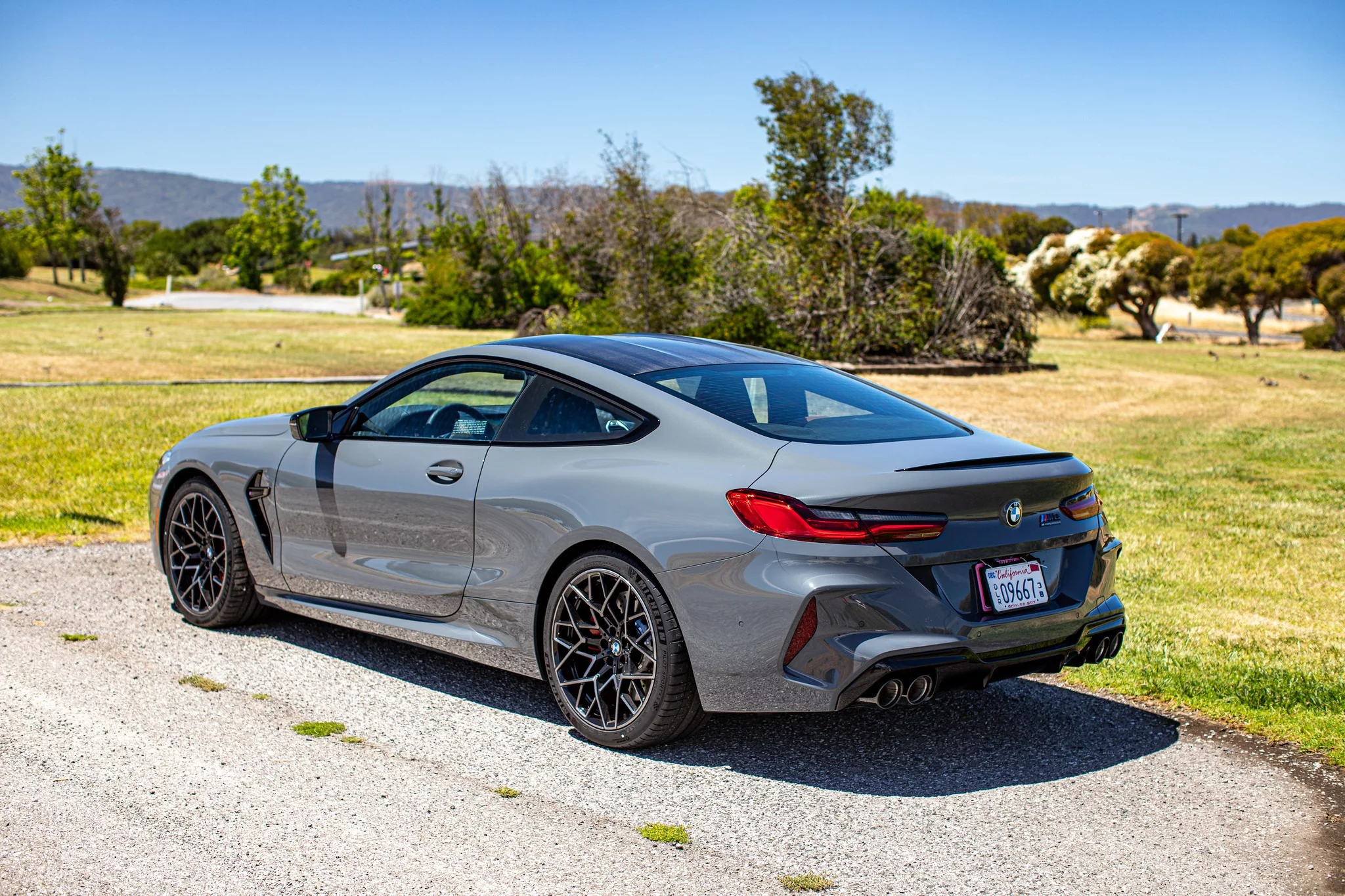 Grigio Telesto BMW M8