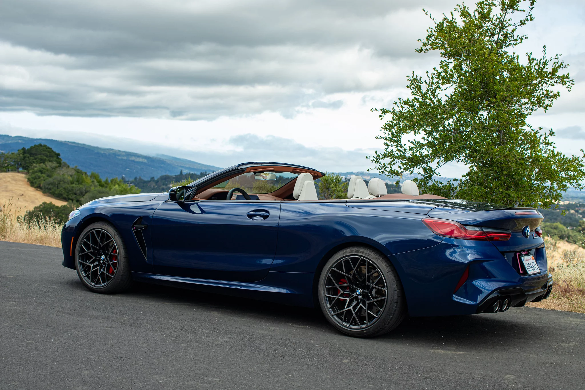 Blue Hera Mica BMW M8