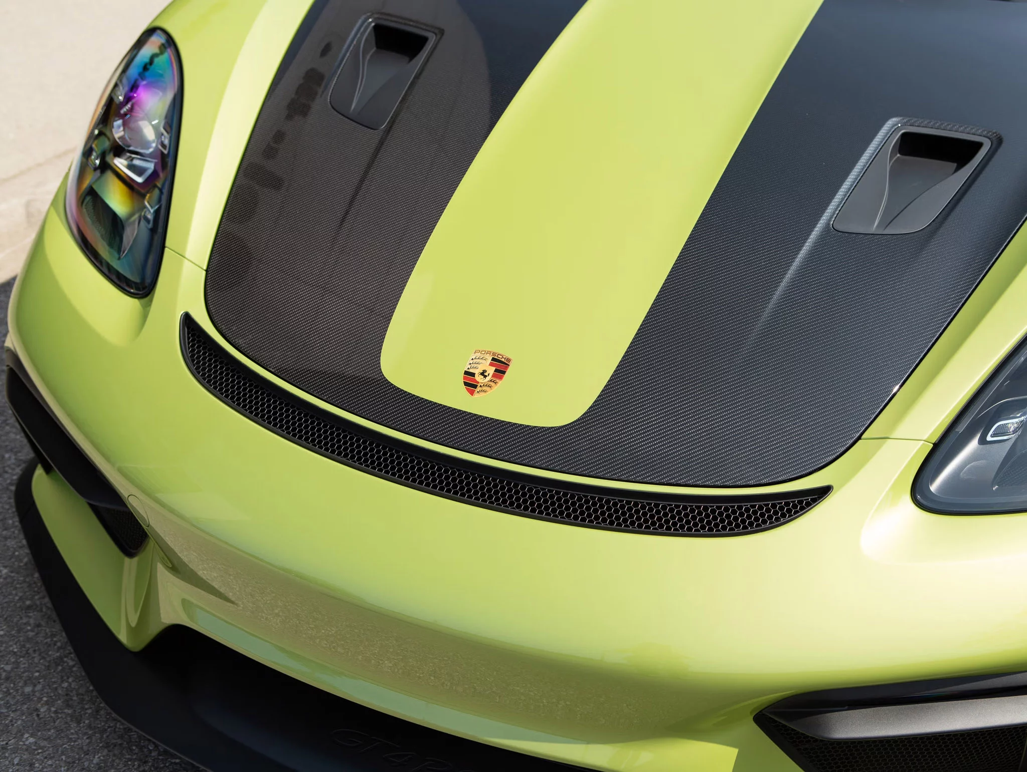 Peridot Metallic Porsche 718 Cayman GT4 RS