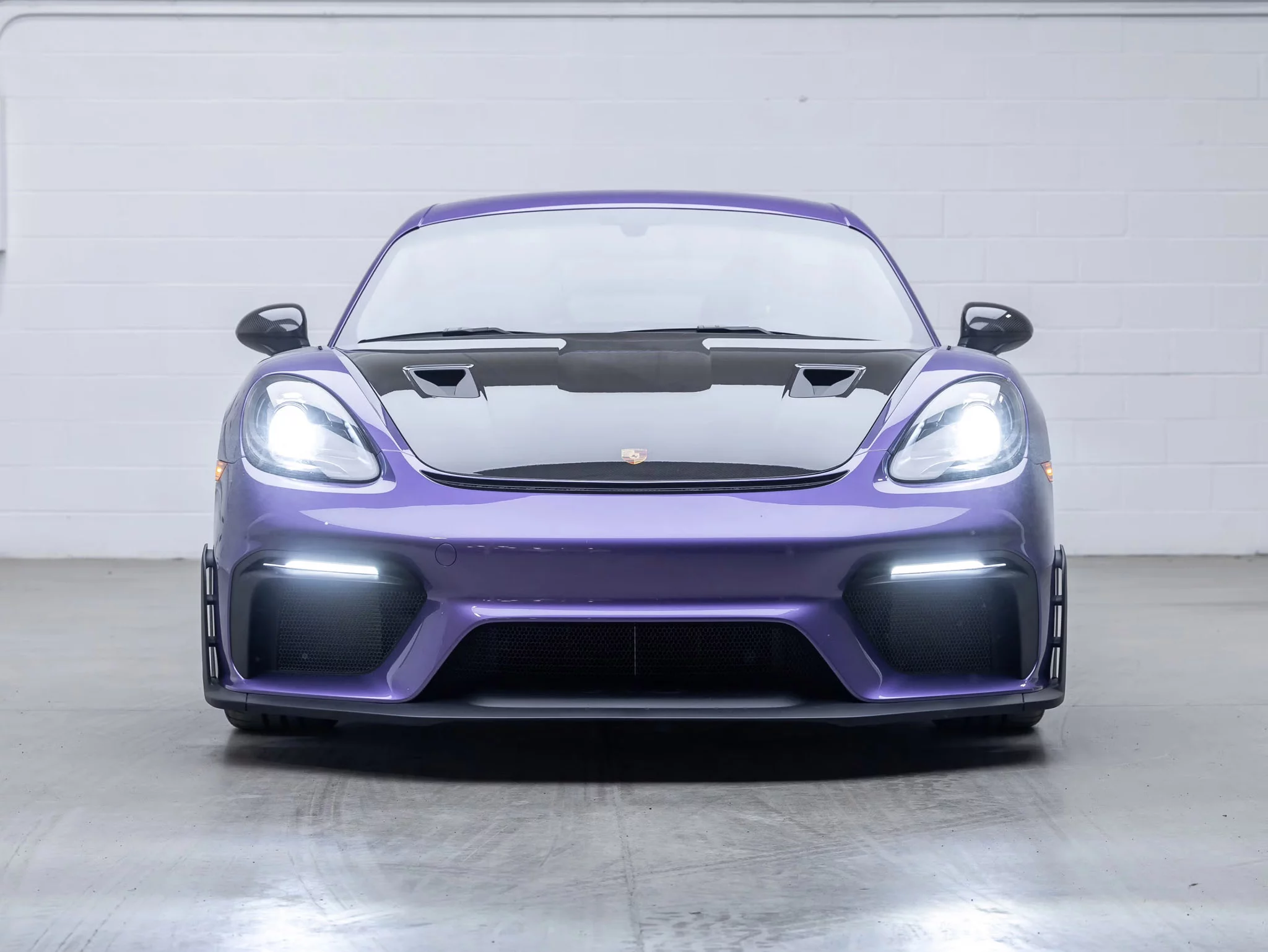 Viola Purple Metallic Porsche 718 Cayman GT4 RS