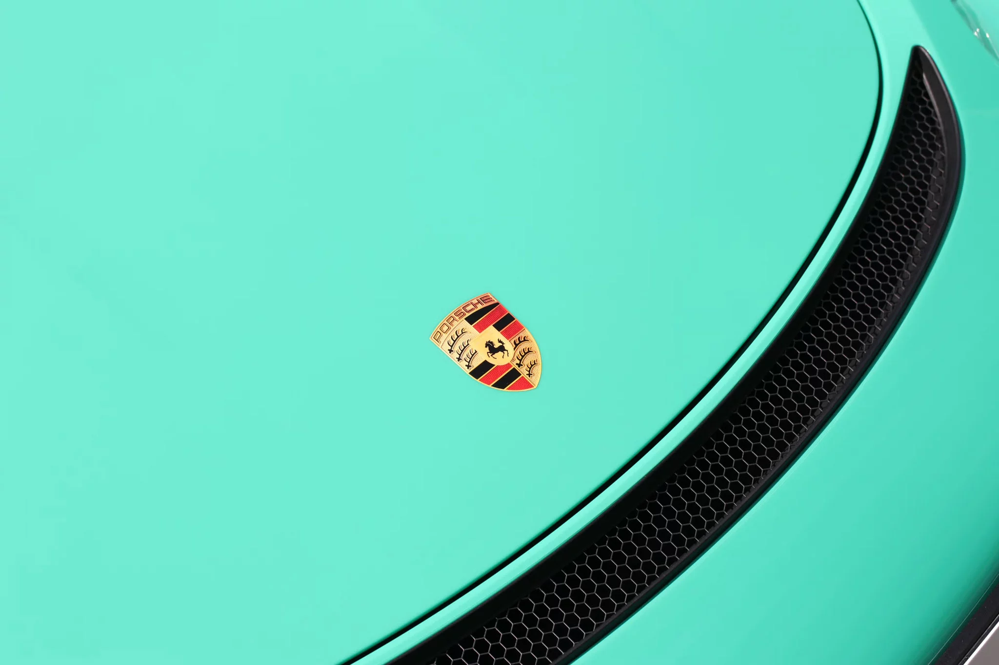 Lighter Green Porsche 718 Spyder RS