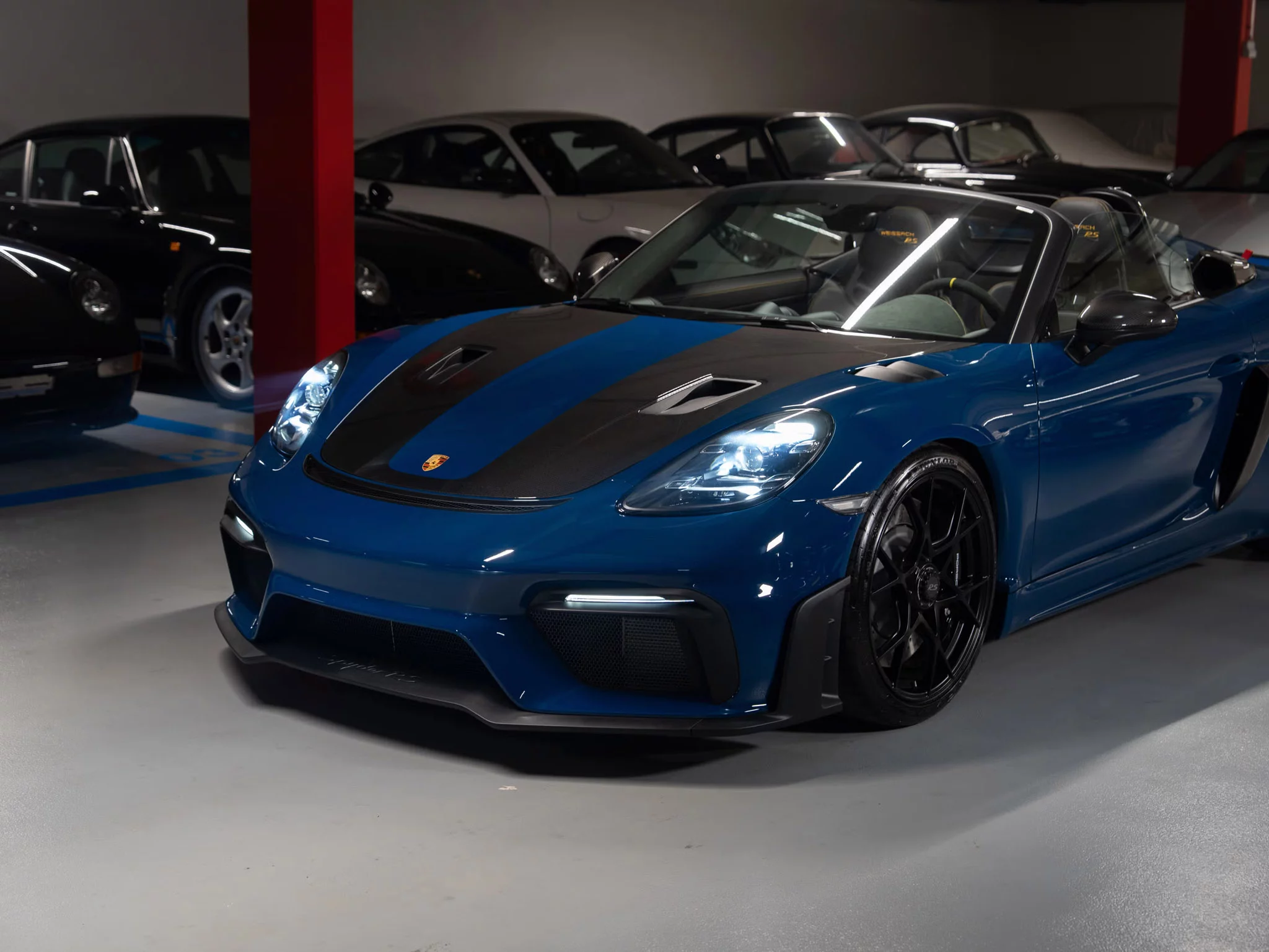 Manaus Blue Porsche 718 Spyder RS