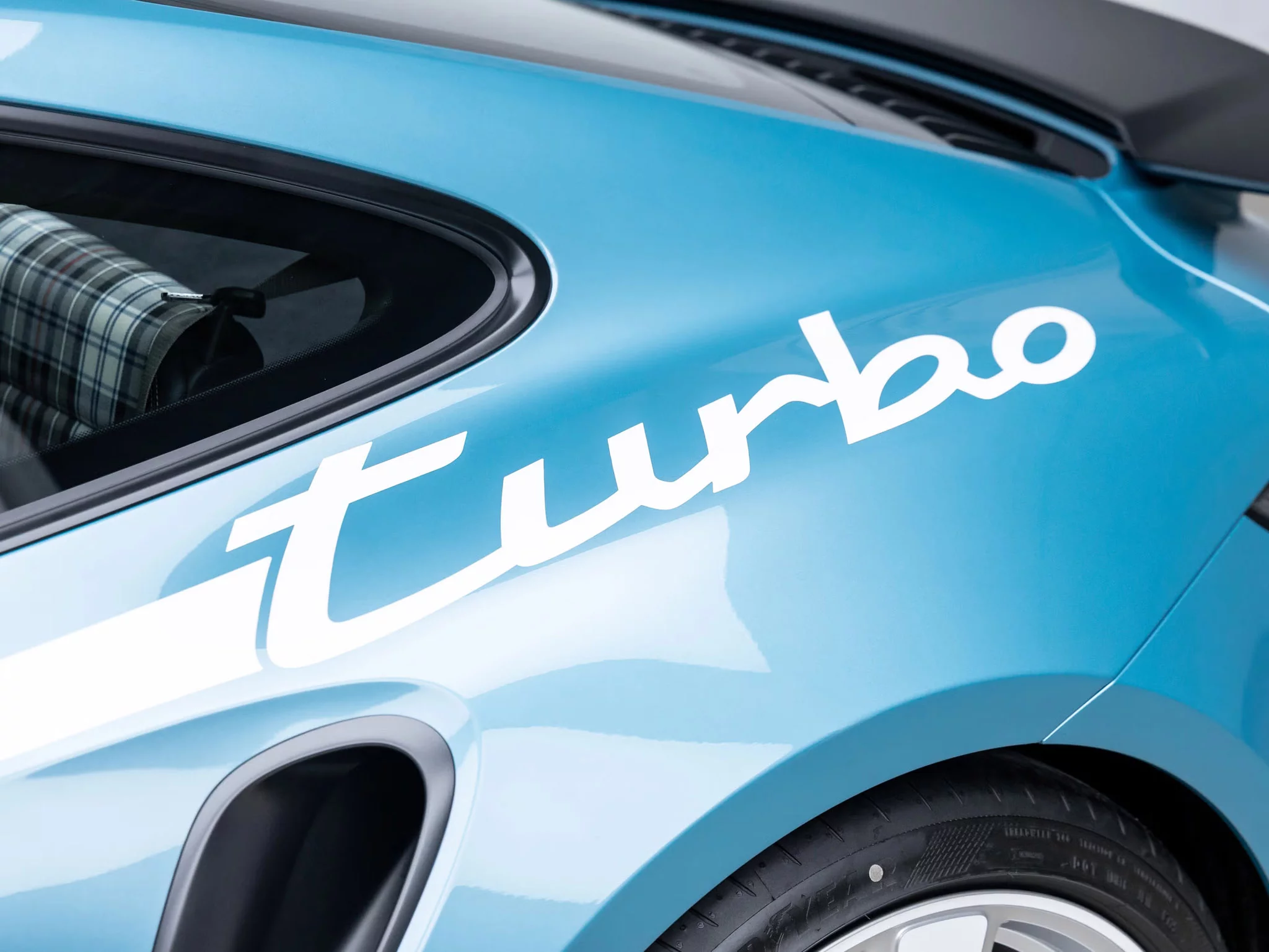 Ipanema Blue Metallic Porsche 911 Turbo