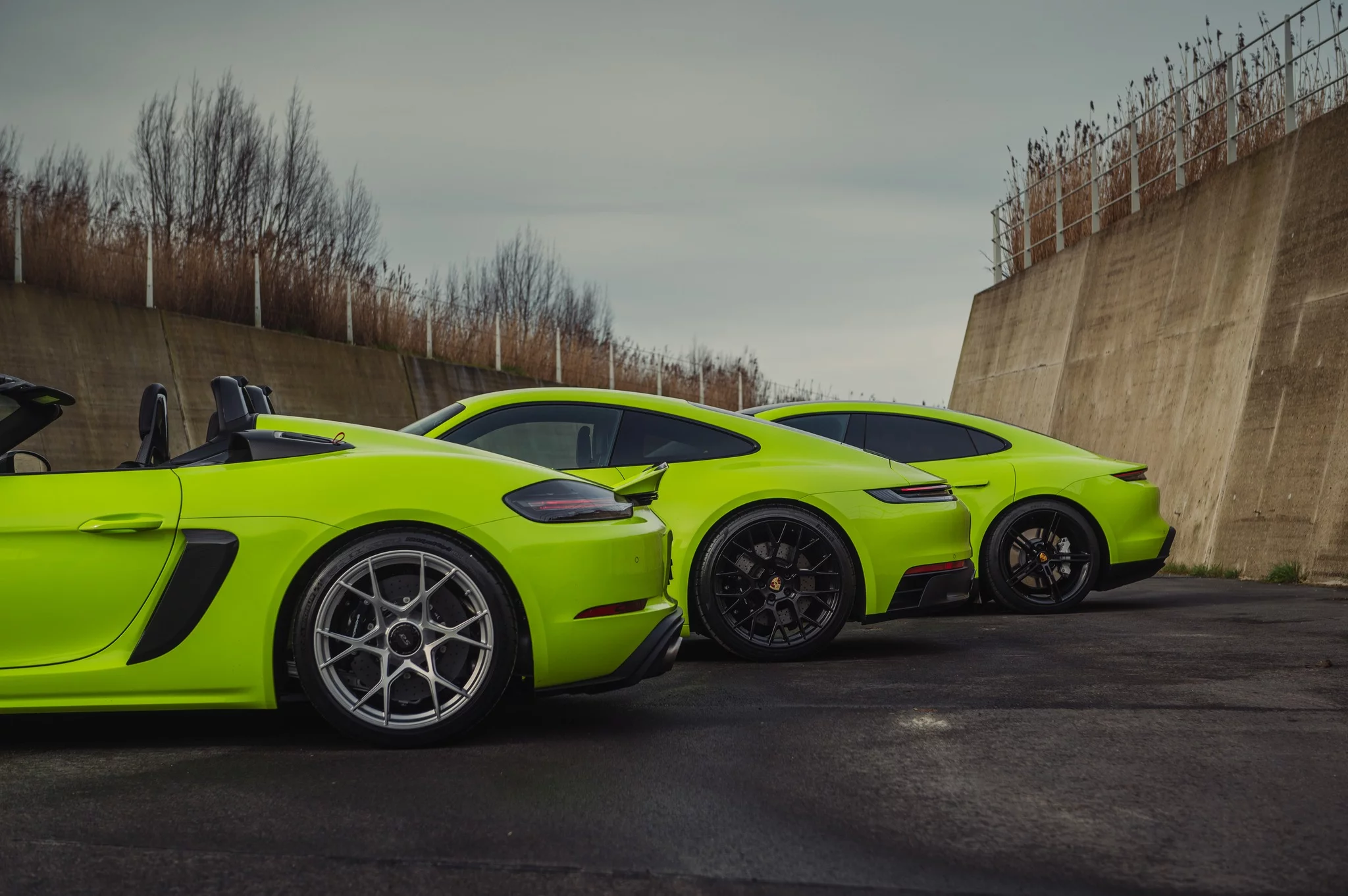 Acid Green Porsche 718 Spyder RS