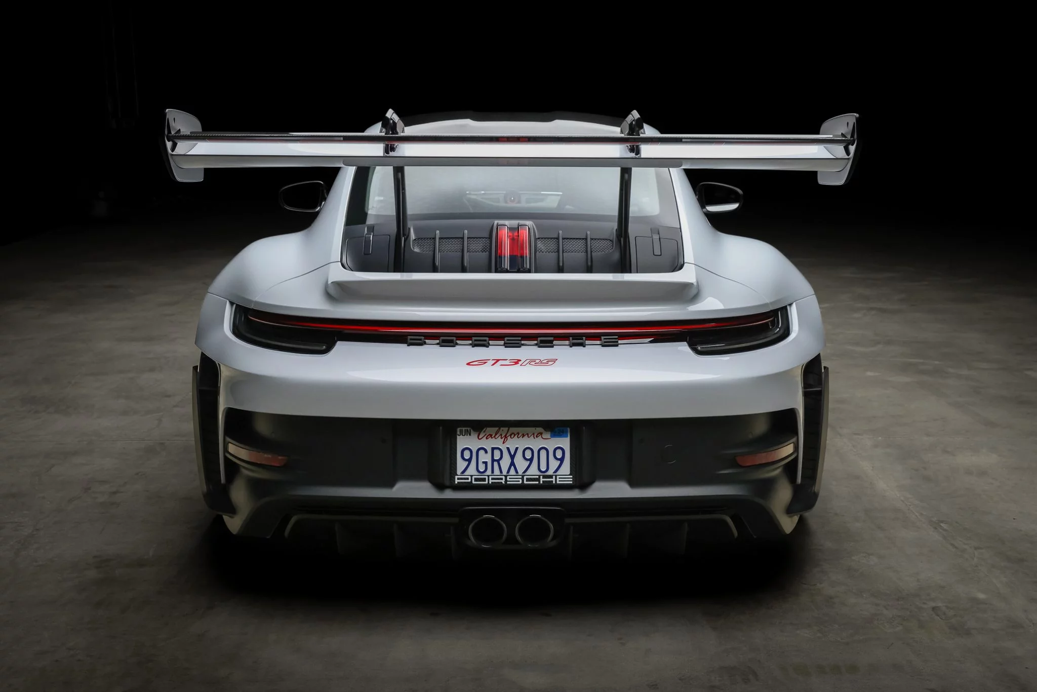 Ice Grey Metallic Porsche 911 GT3 RS