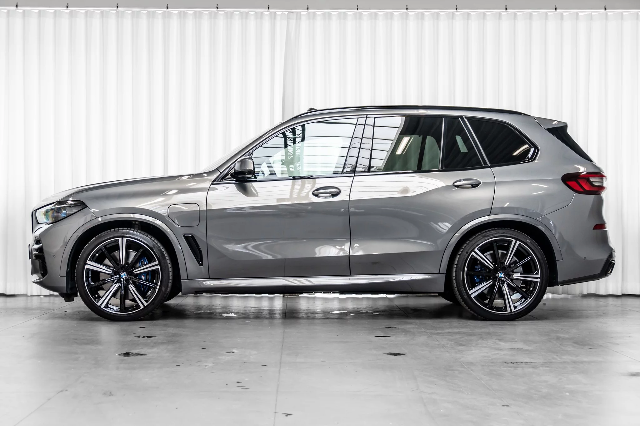 Stratus Grey BMW X5