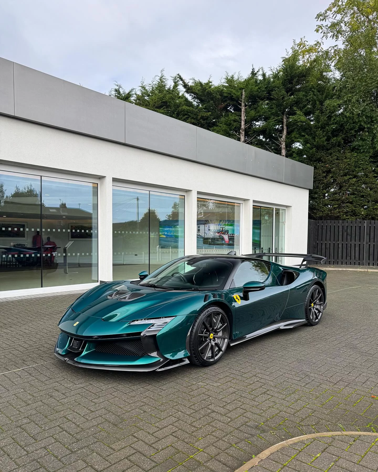 Verde GB23 Ferrari SF90