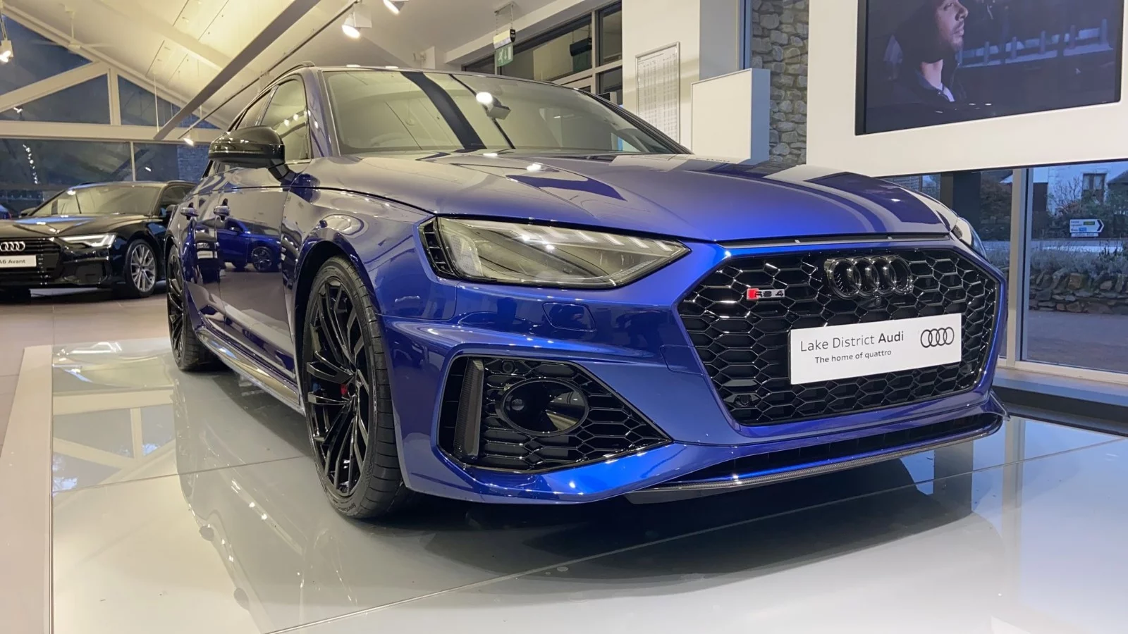 Racing Blue Audi RS4 Avant