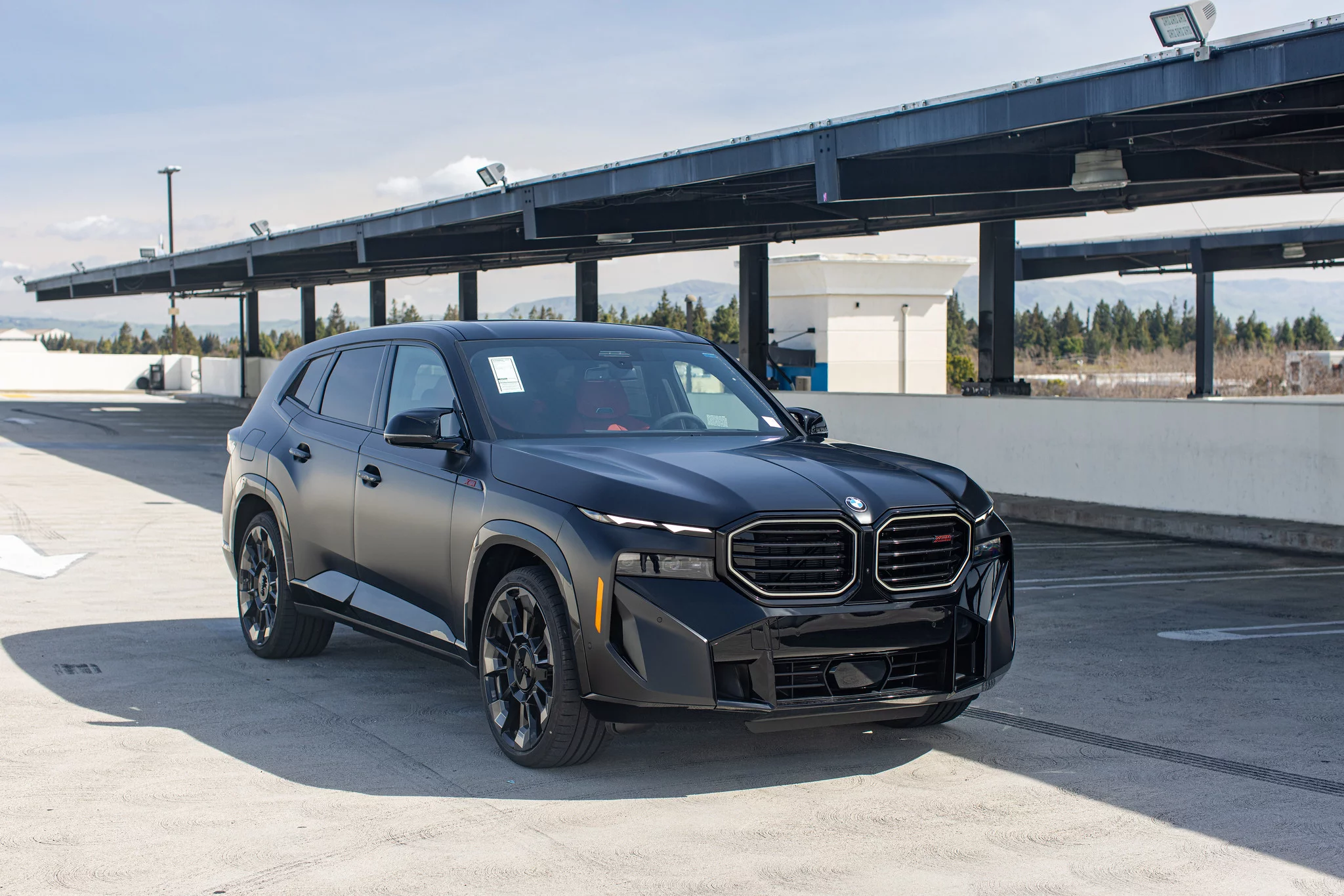 Frozen Black BMW XM