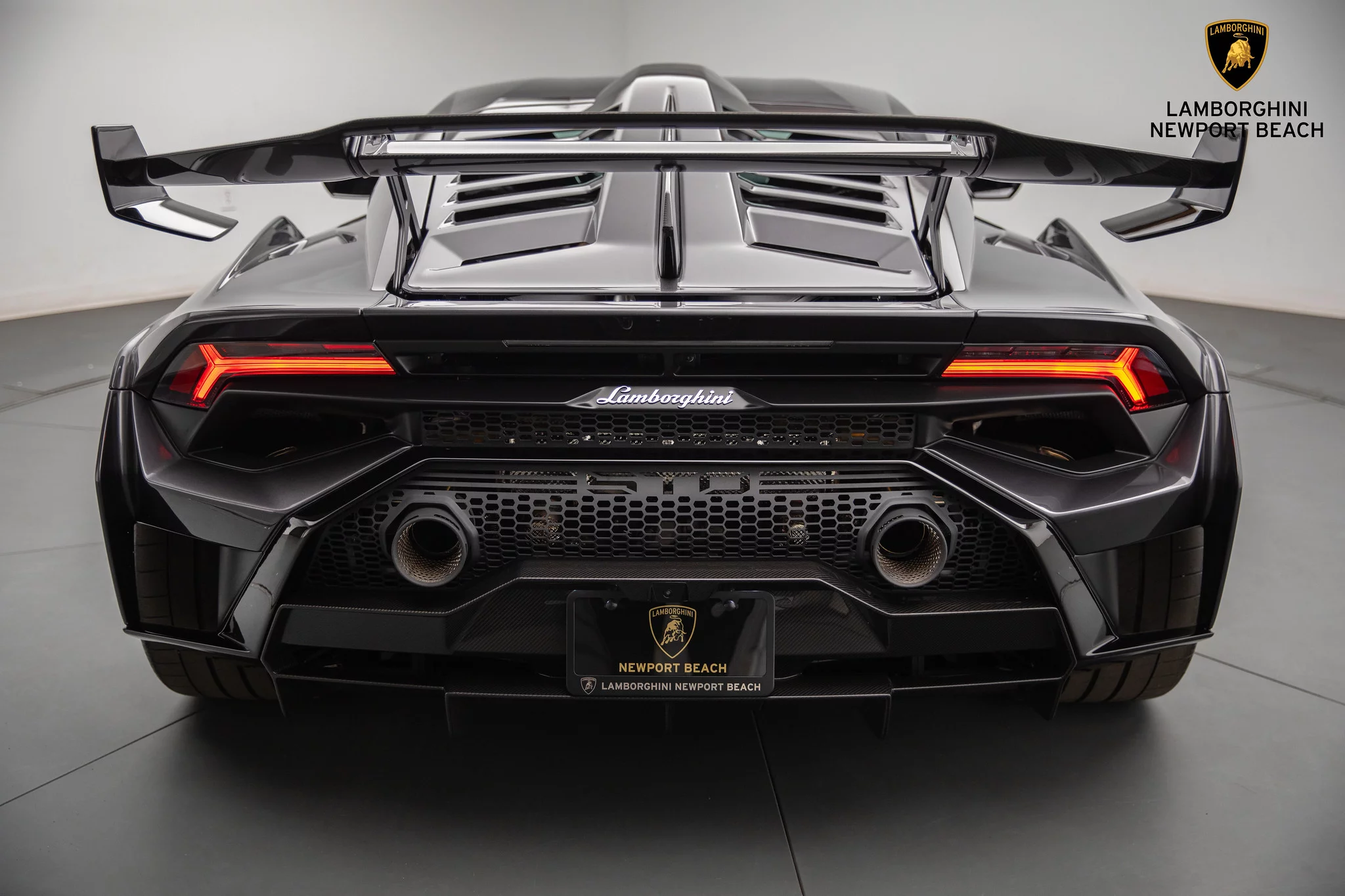 Grigio Lynx Lamborghini Huracán