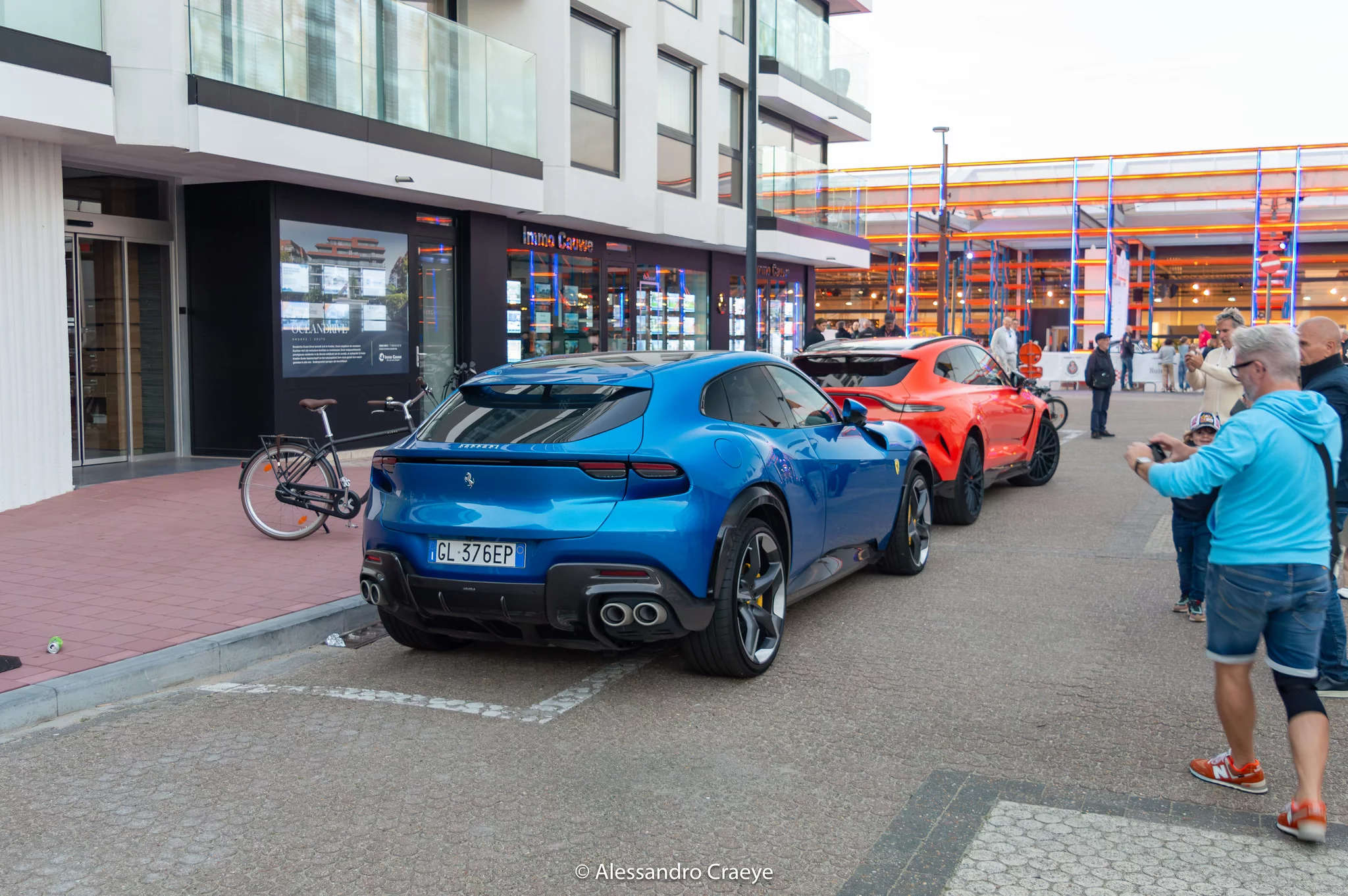 Blu Corsa Ferrari Purosangue