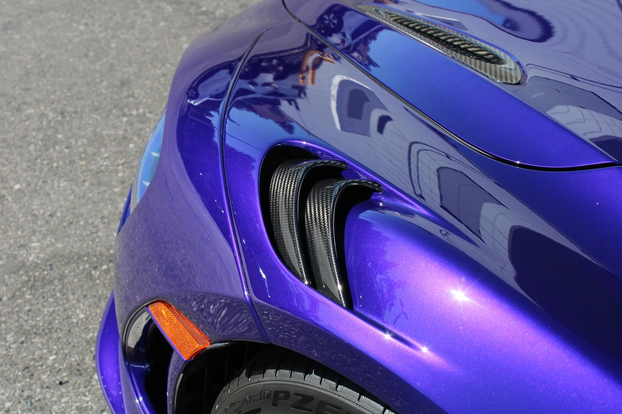 Lantana Purple McLaren 750S