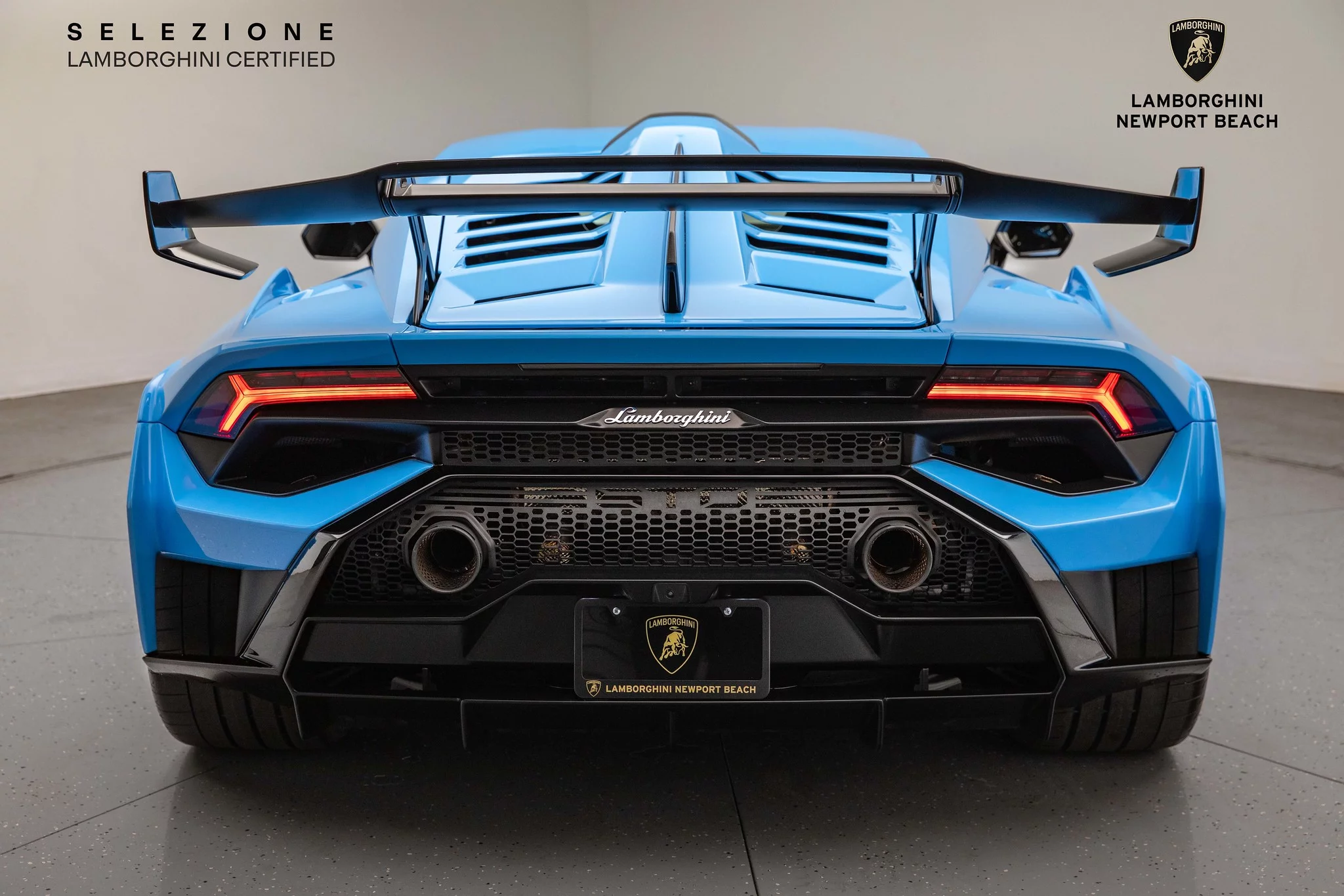Blu Cepheus Lamborghini Huracán