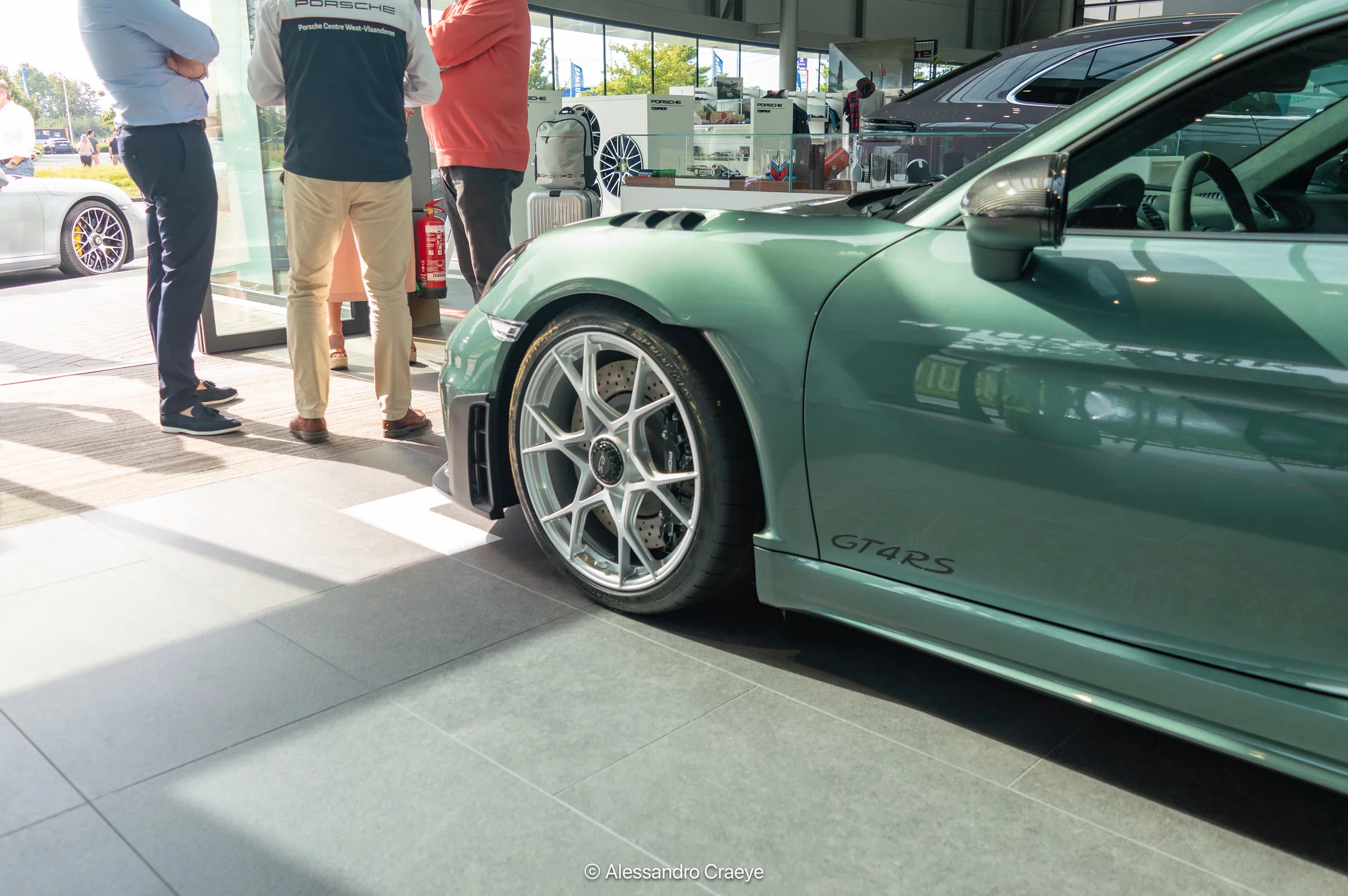 Malachite Green Metallic Porsche 718 Cayman GT4 RS