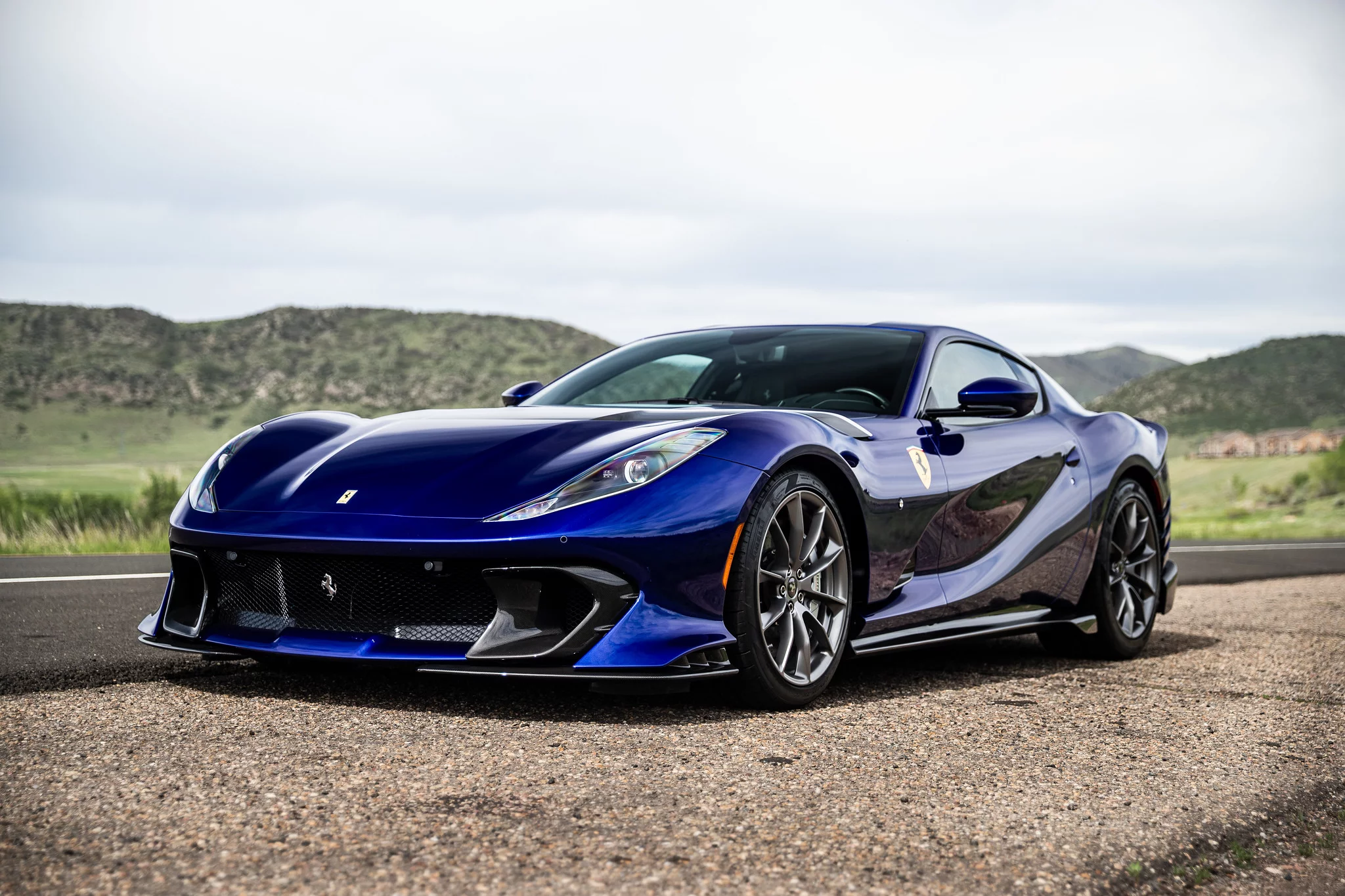 Blu Torrice Ferrari 812