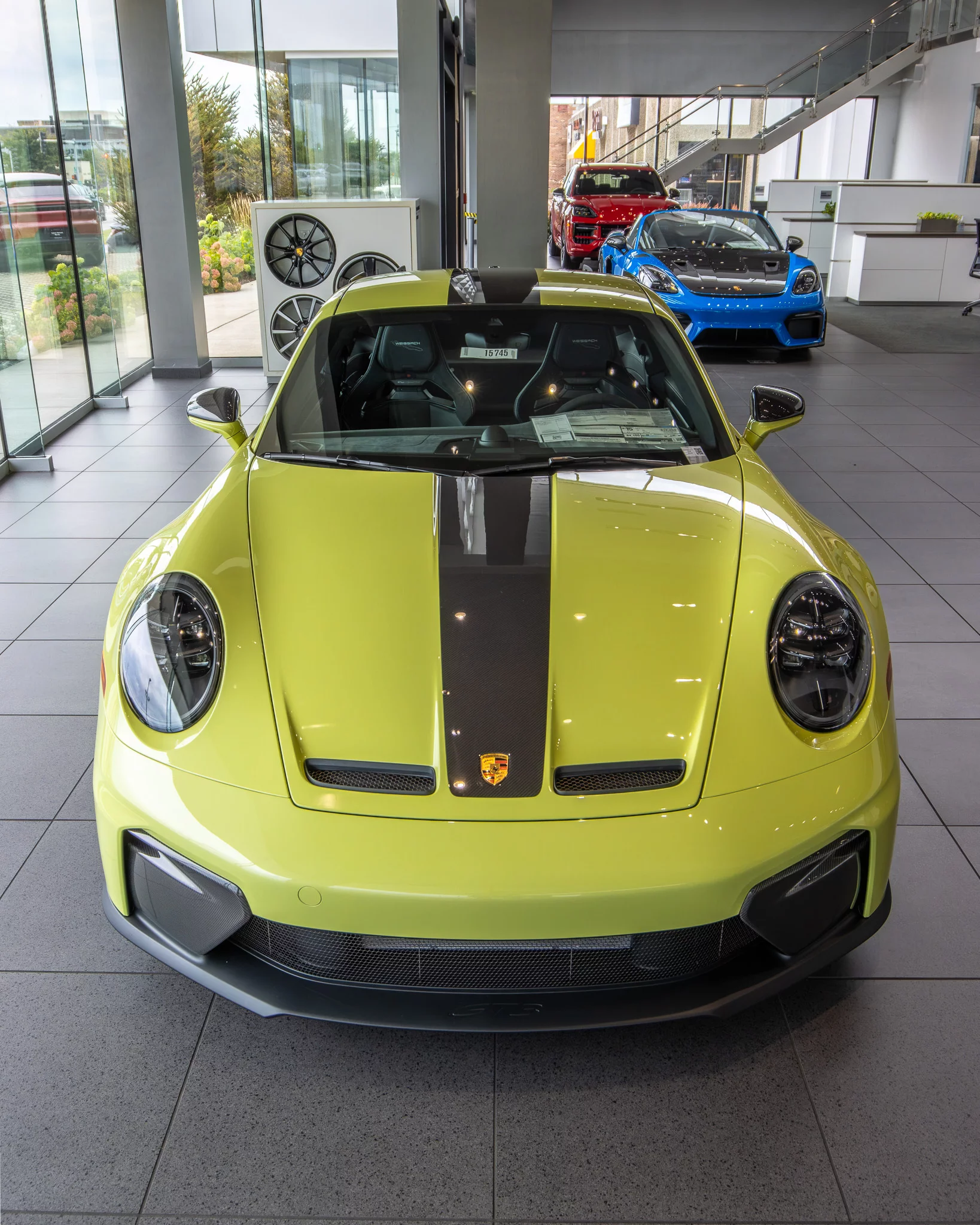 Cartagena Yellow Metallic Porsche 911 GT3