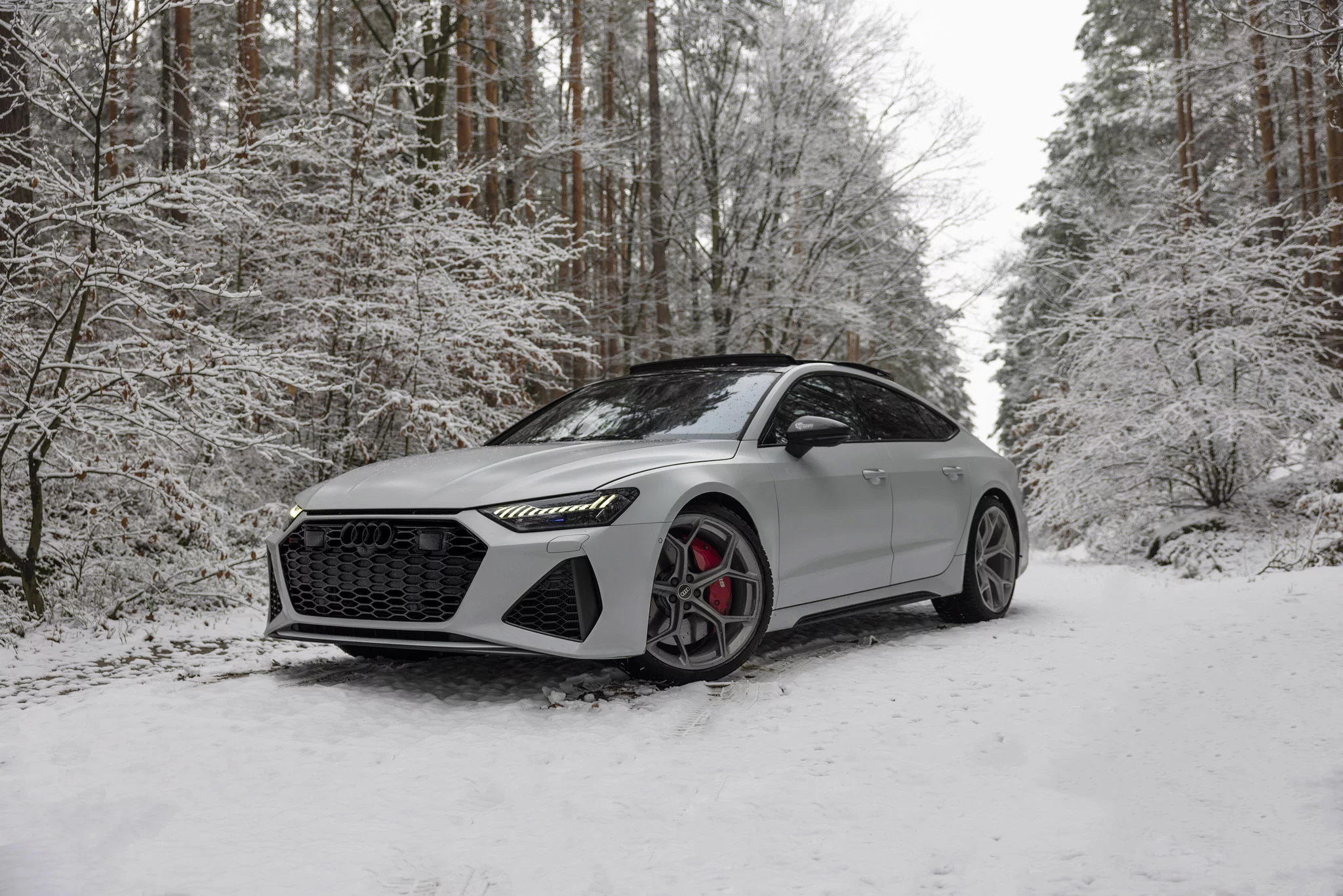 Glacier White Matte Audi RS7 Sportback