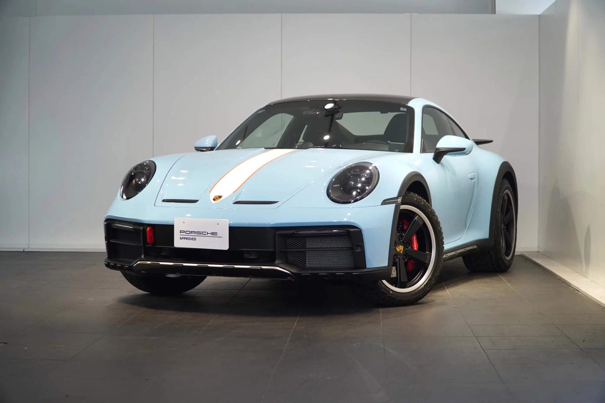 Gulf Blue Porsche 911 Dakar