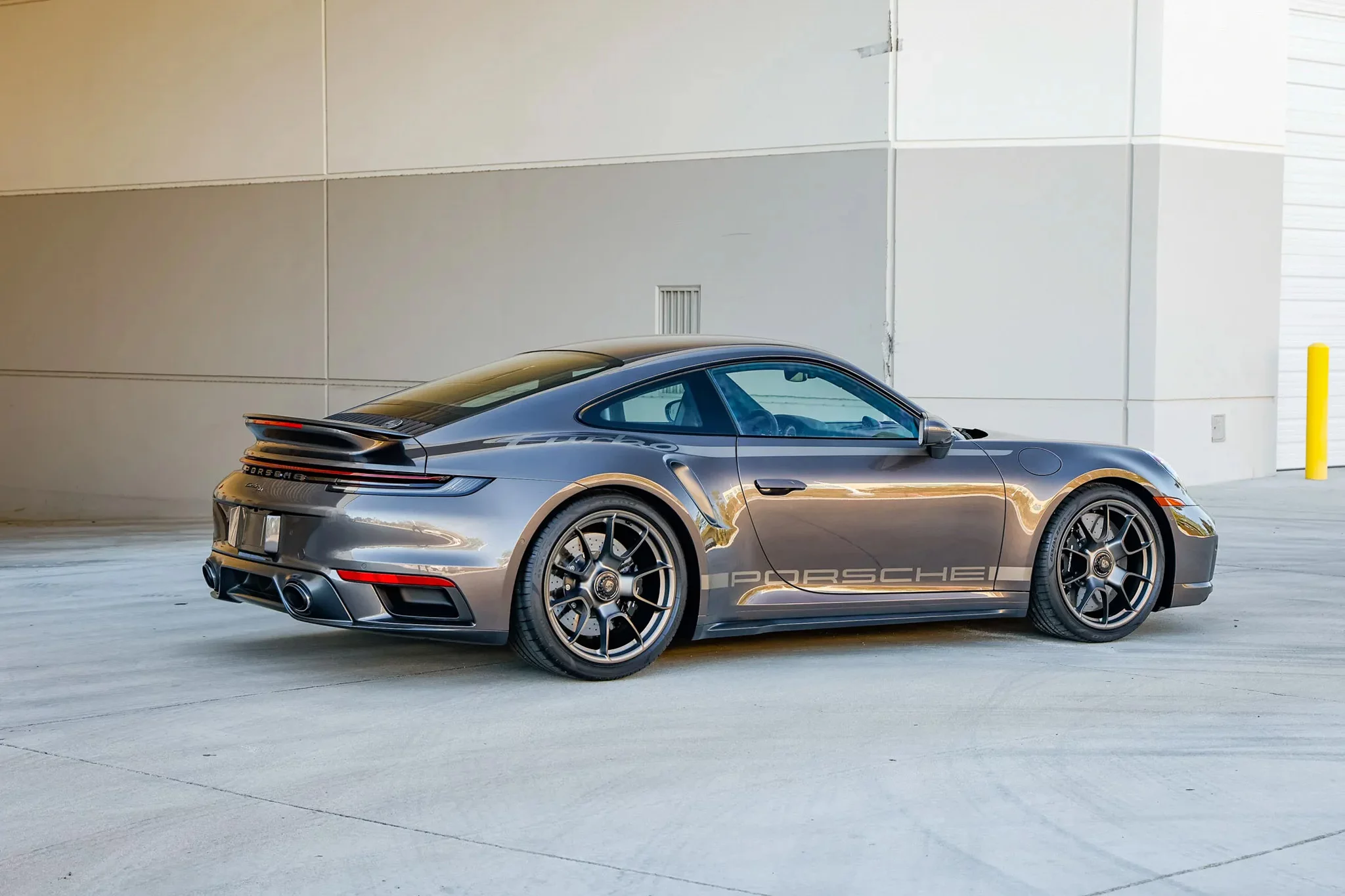Anthracite Brown Metallic Porsche 911 Turbo