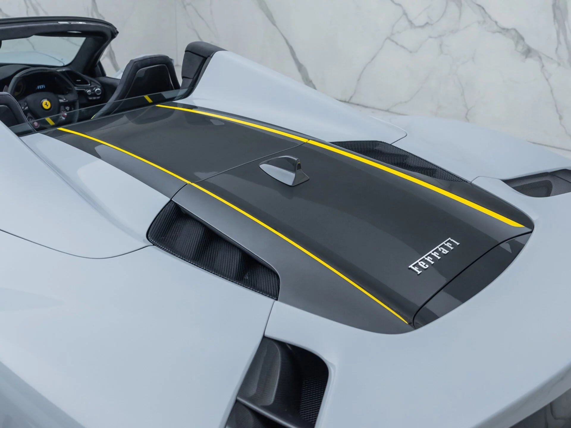 Grigio Squalo Ferrari 488