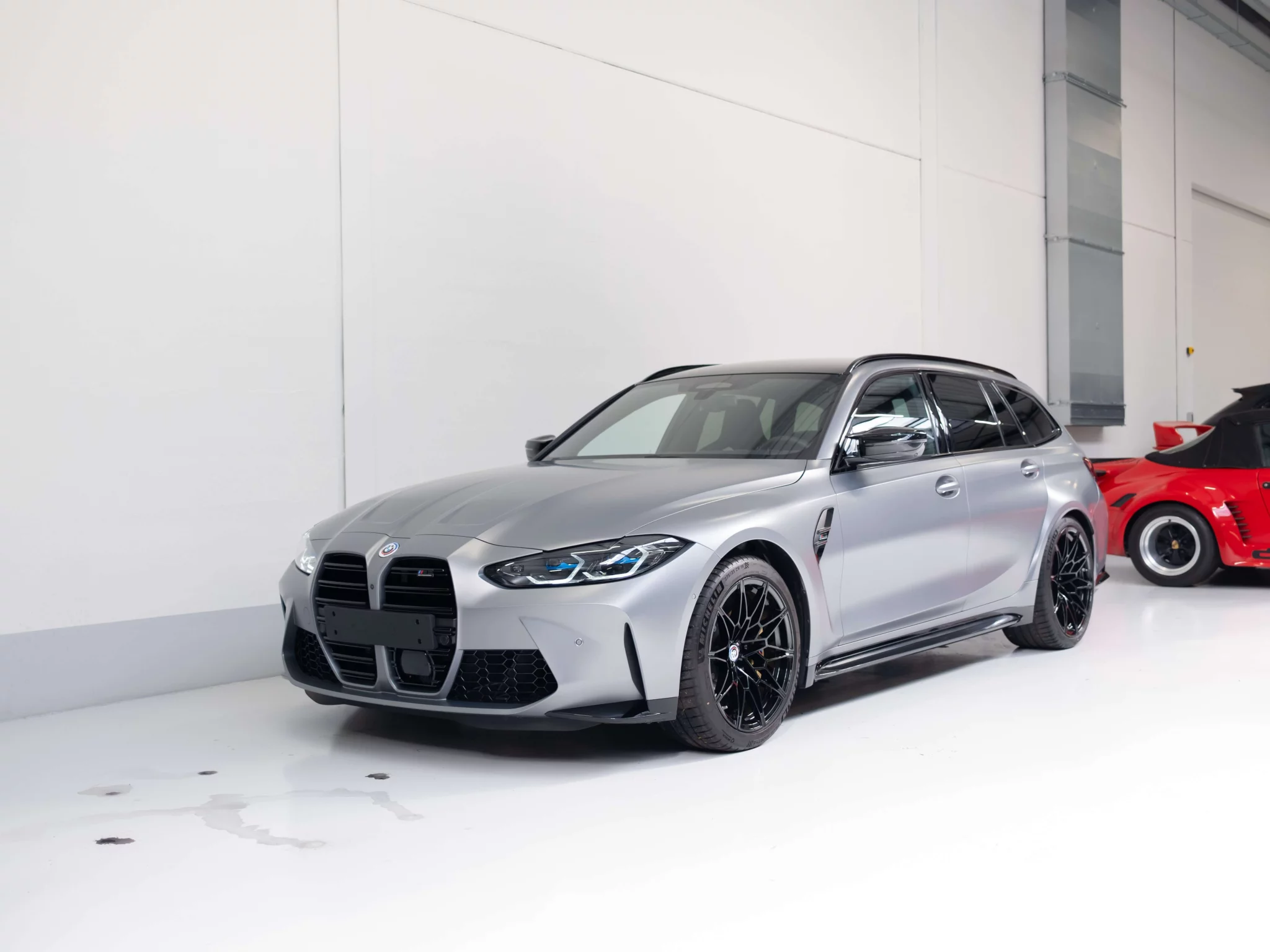 Frozen Pure Grey BMW M3