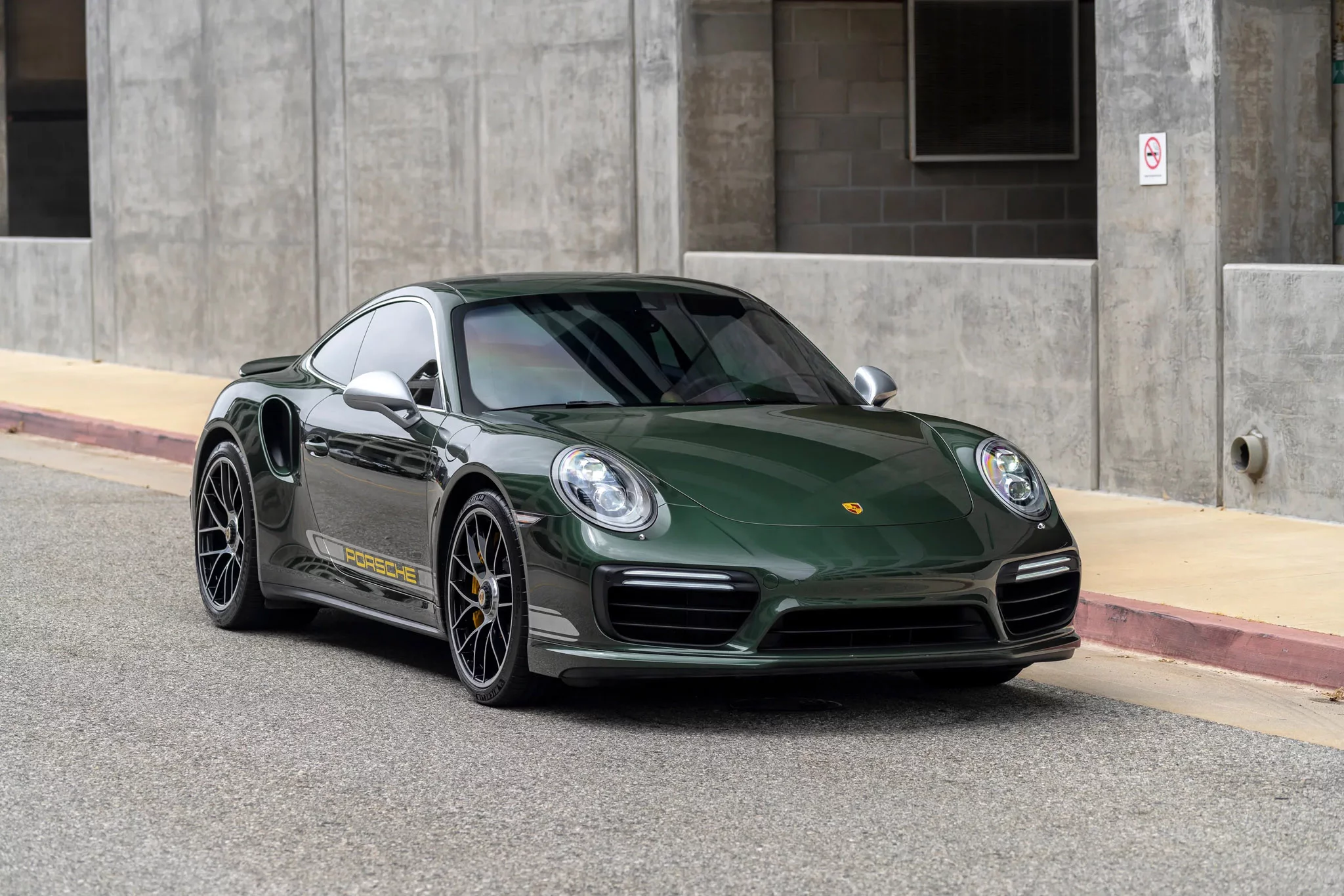 Oak Green Metallic Porsche 911 Turbo
