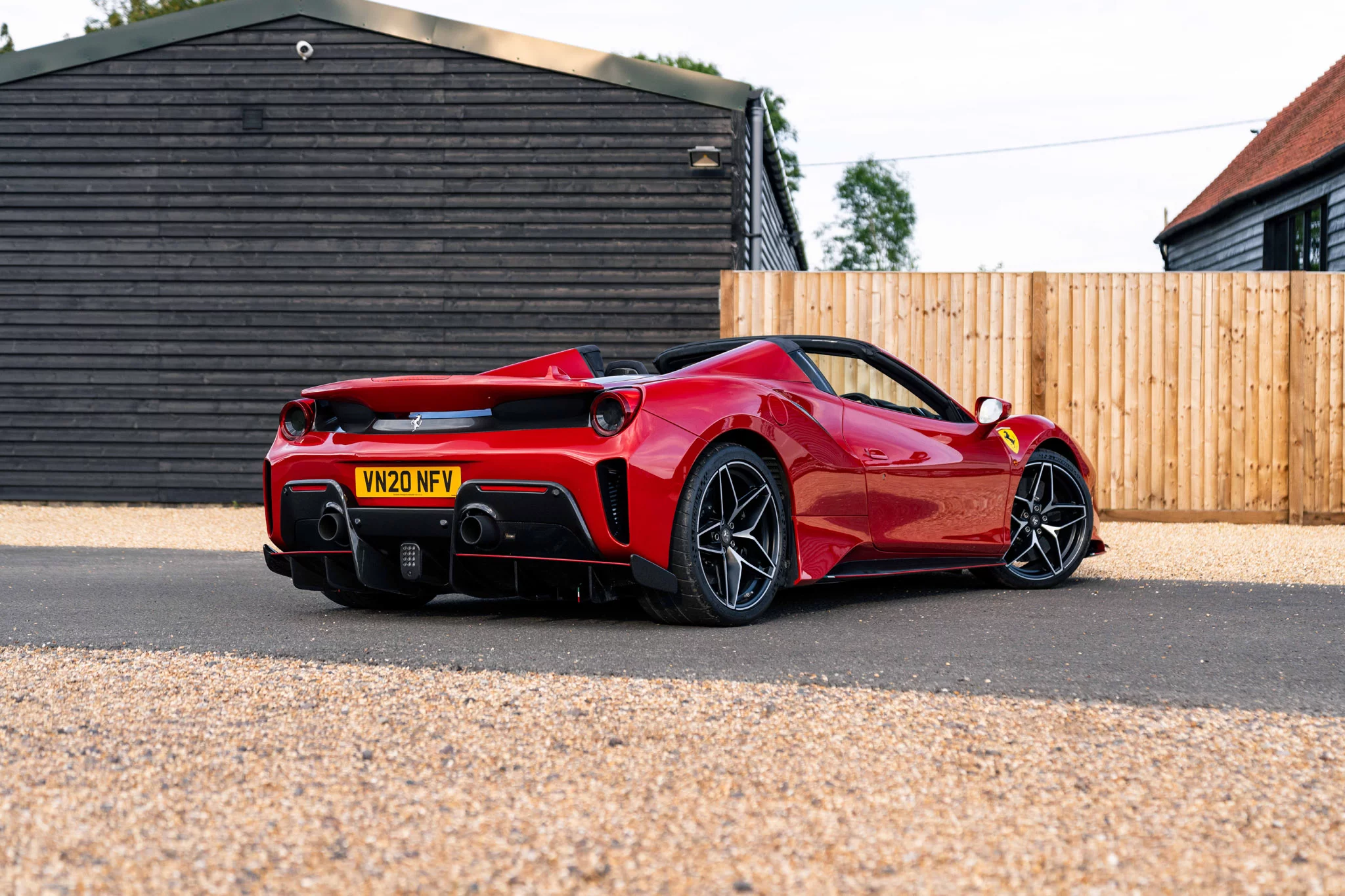 Rosso Berlinetta Ferrari 488