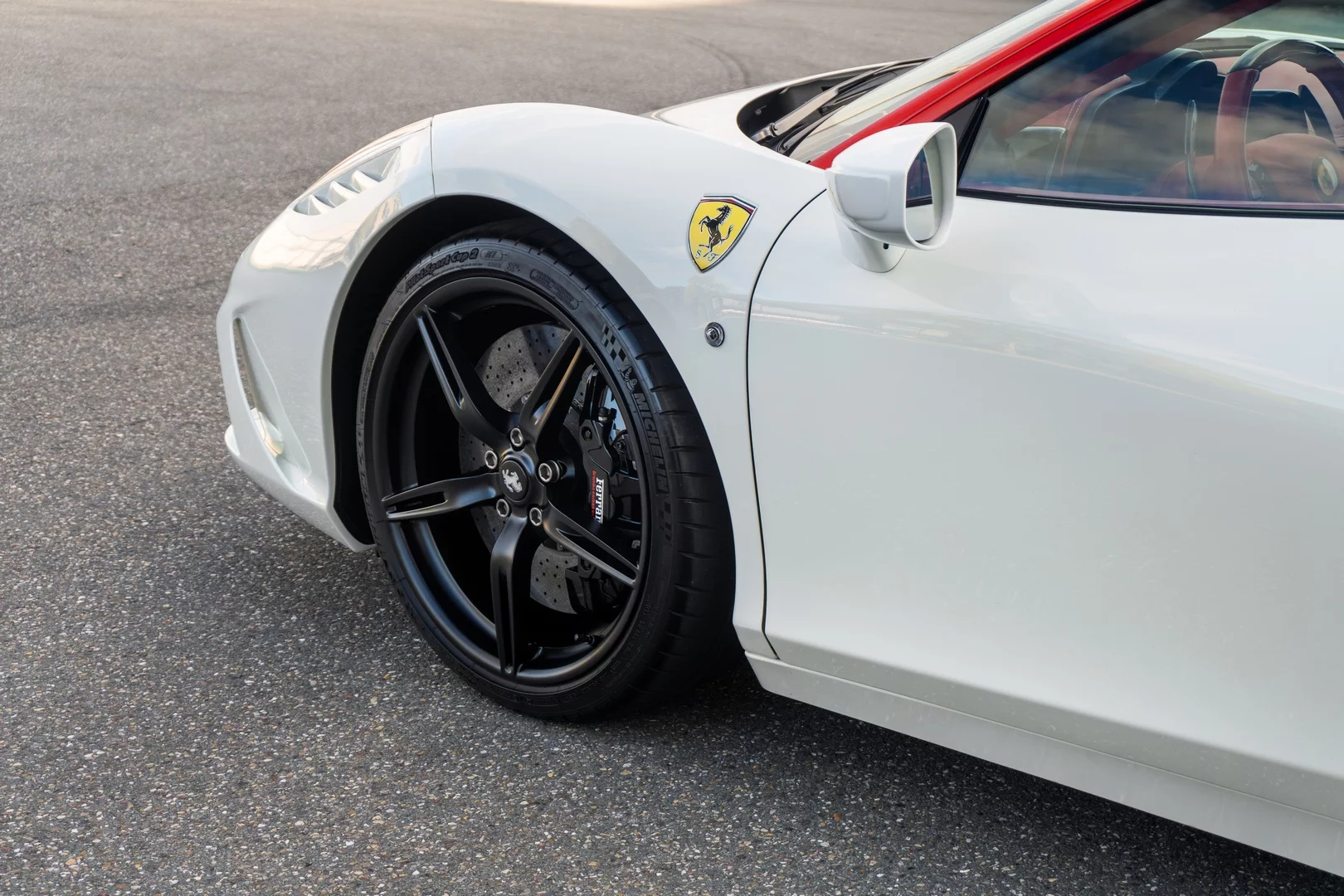 Bianco Avus Ferrari 458
