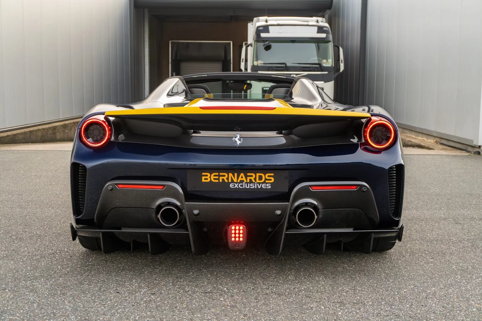 Blu Hembery Ferrari 488