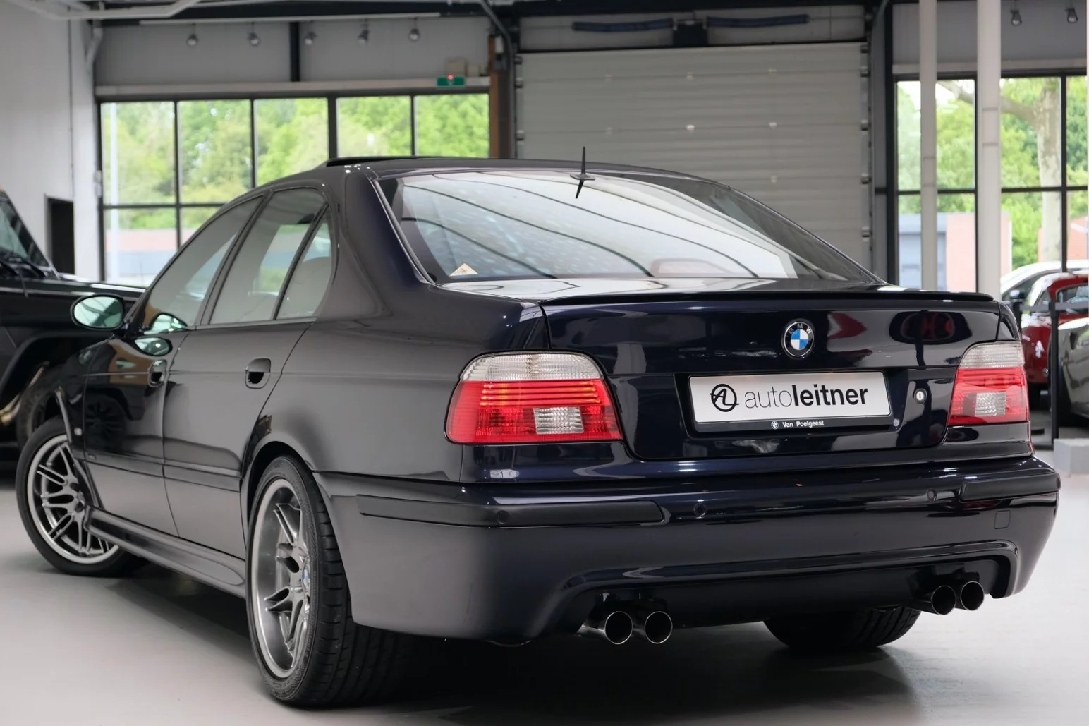 Night Blue BMW M5