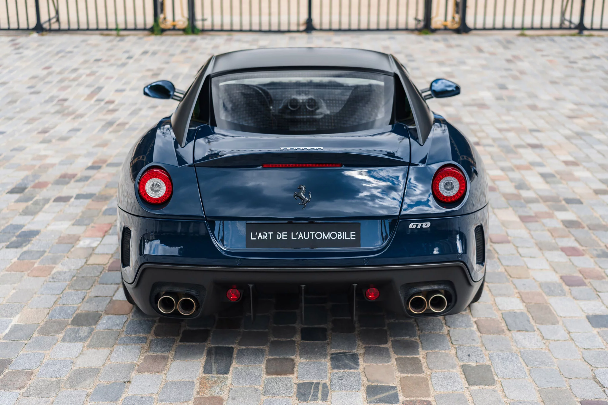 Blu Scozia Ferrari 599