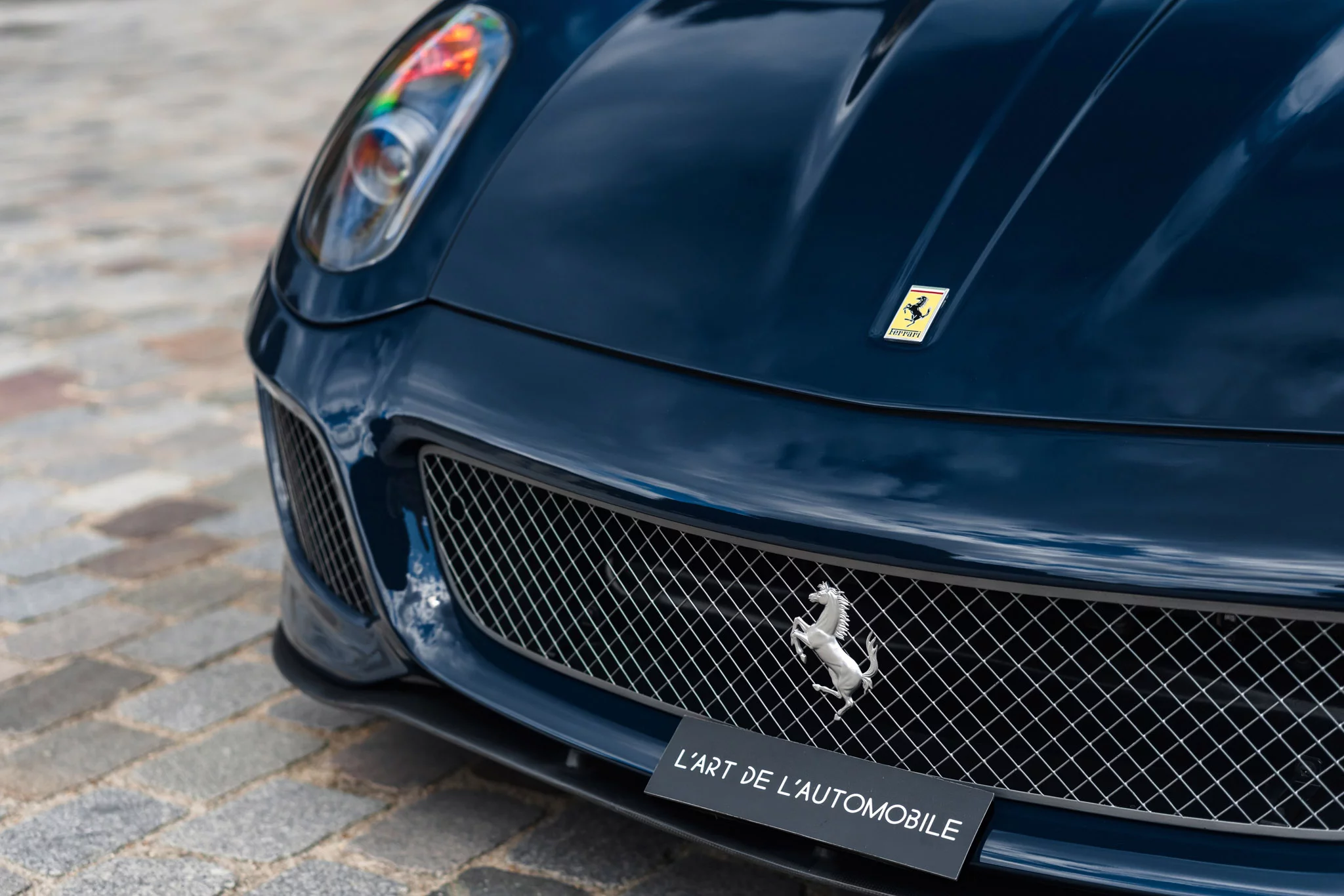 Blu Scozia Ferrari 599