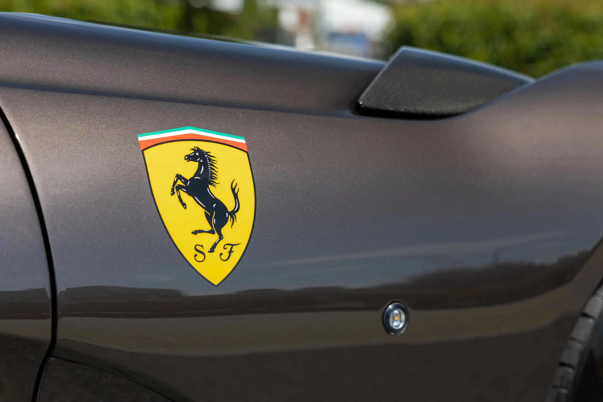 Brunito Ferrari 812