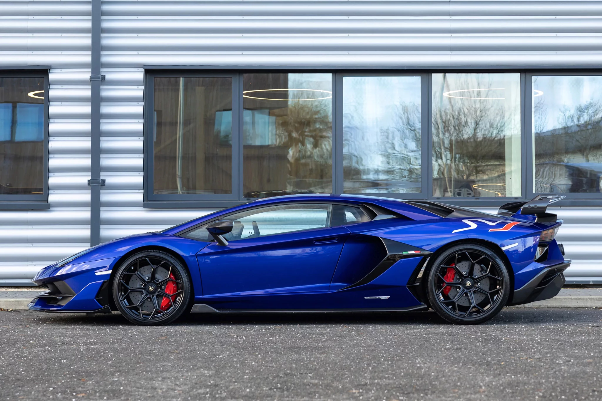 Blu Nereid Lamborghini Aventador