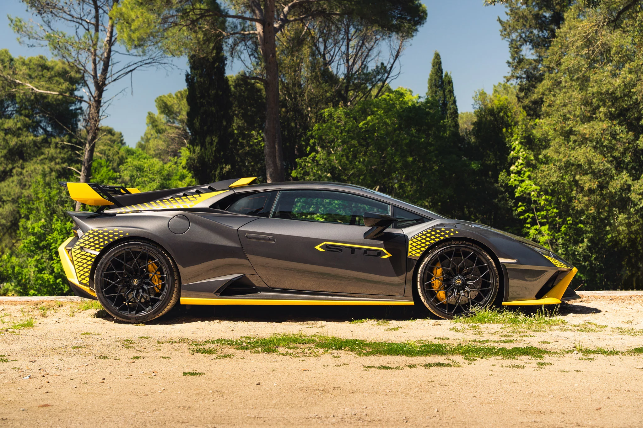 Grigio Lynx Lamborghini Huracán