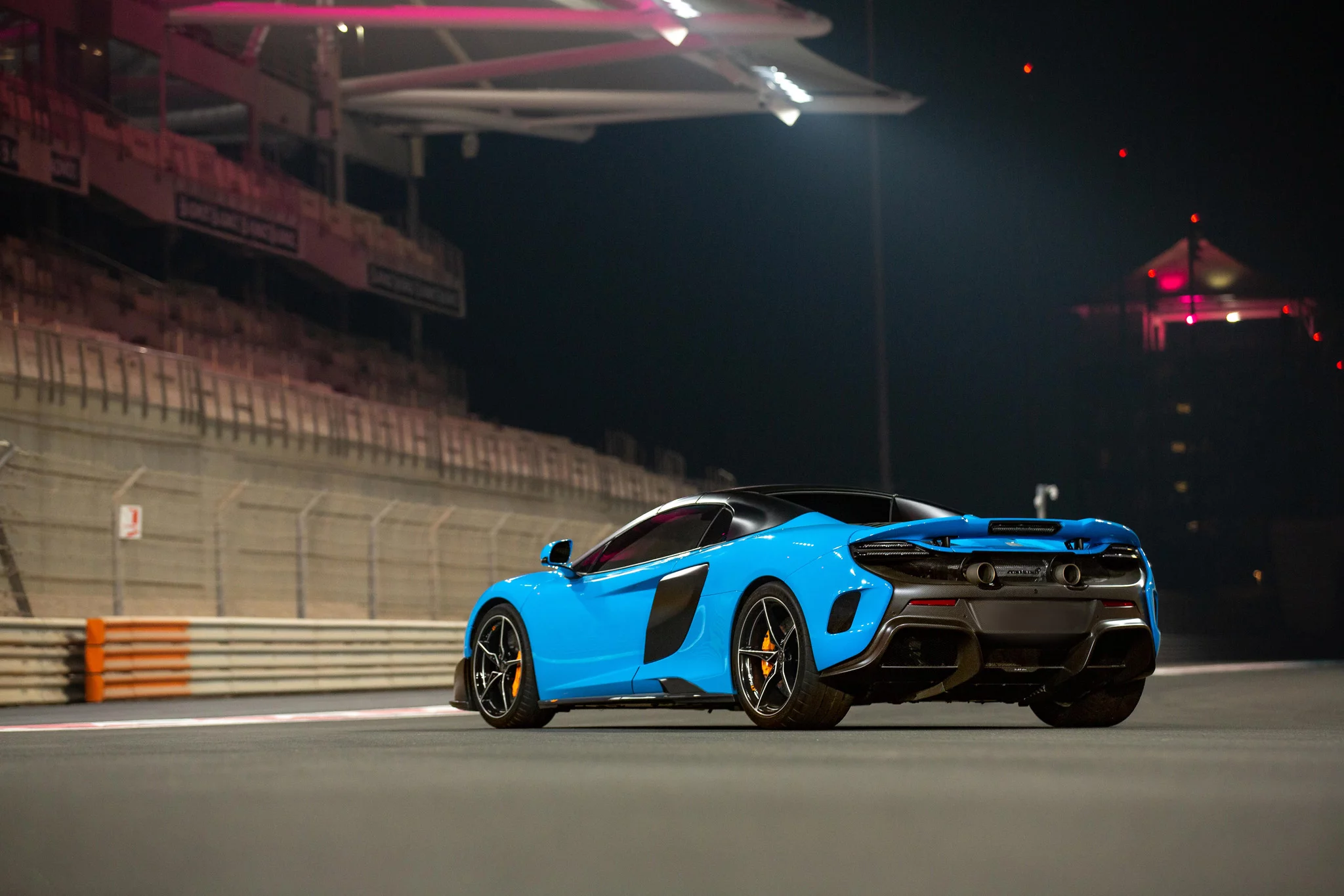 Mexico Blue McLaren 675LT