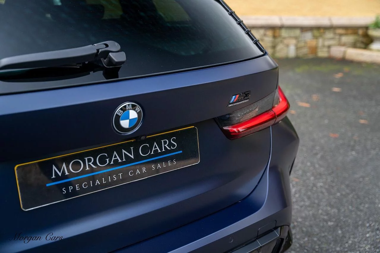 Frozen Tanzanite Blue BMW M3
