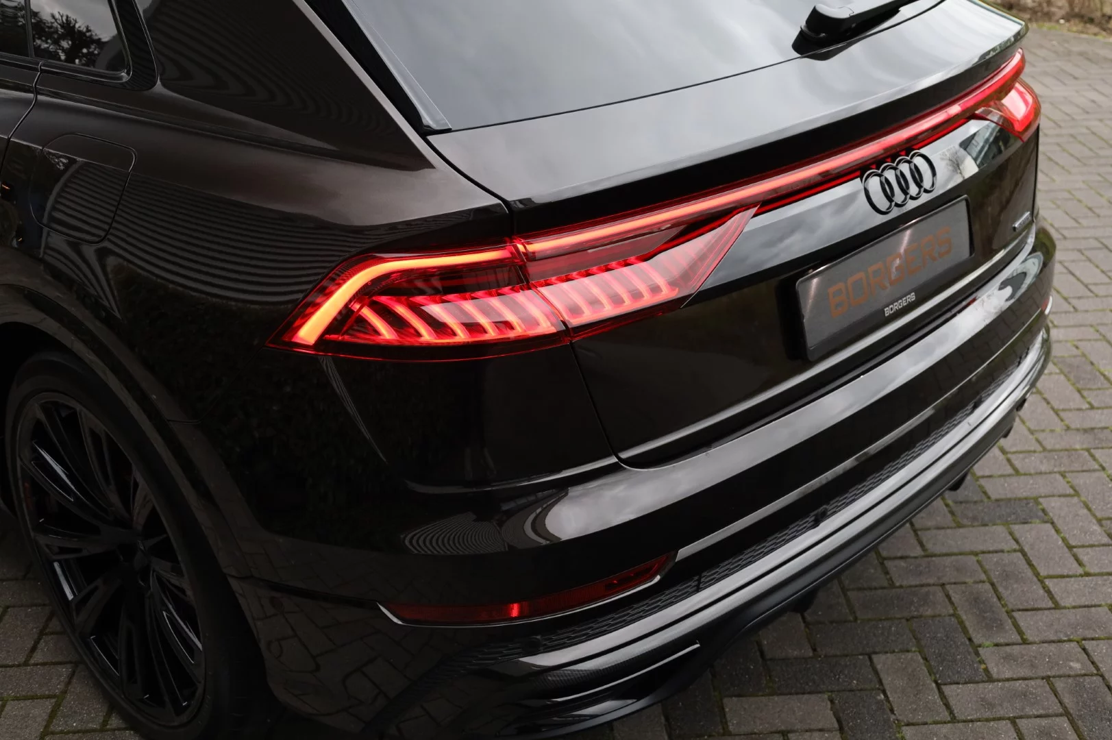 Tamarind Brown Audi Q8