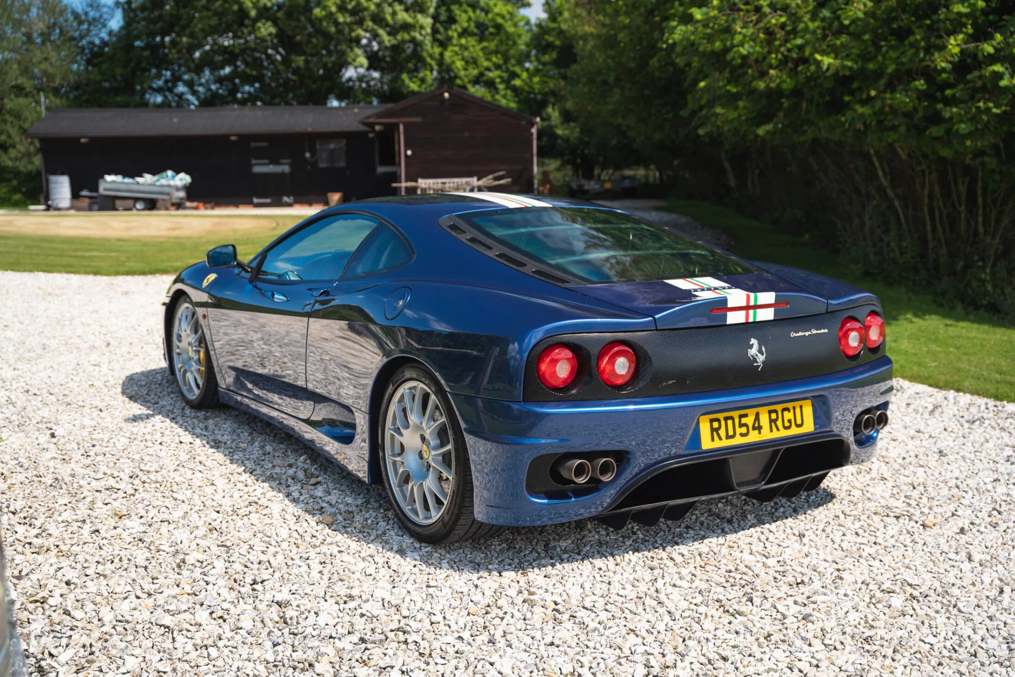 Blu Mirabeau Ferrari 360